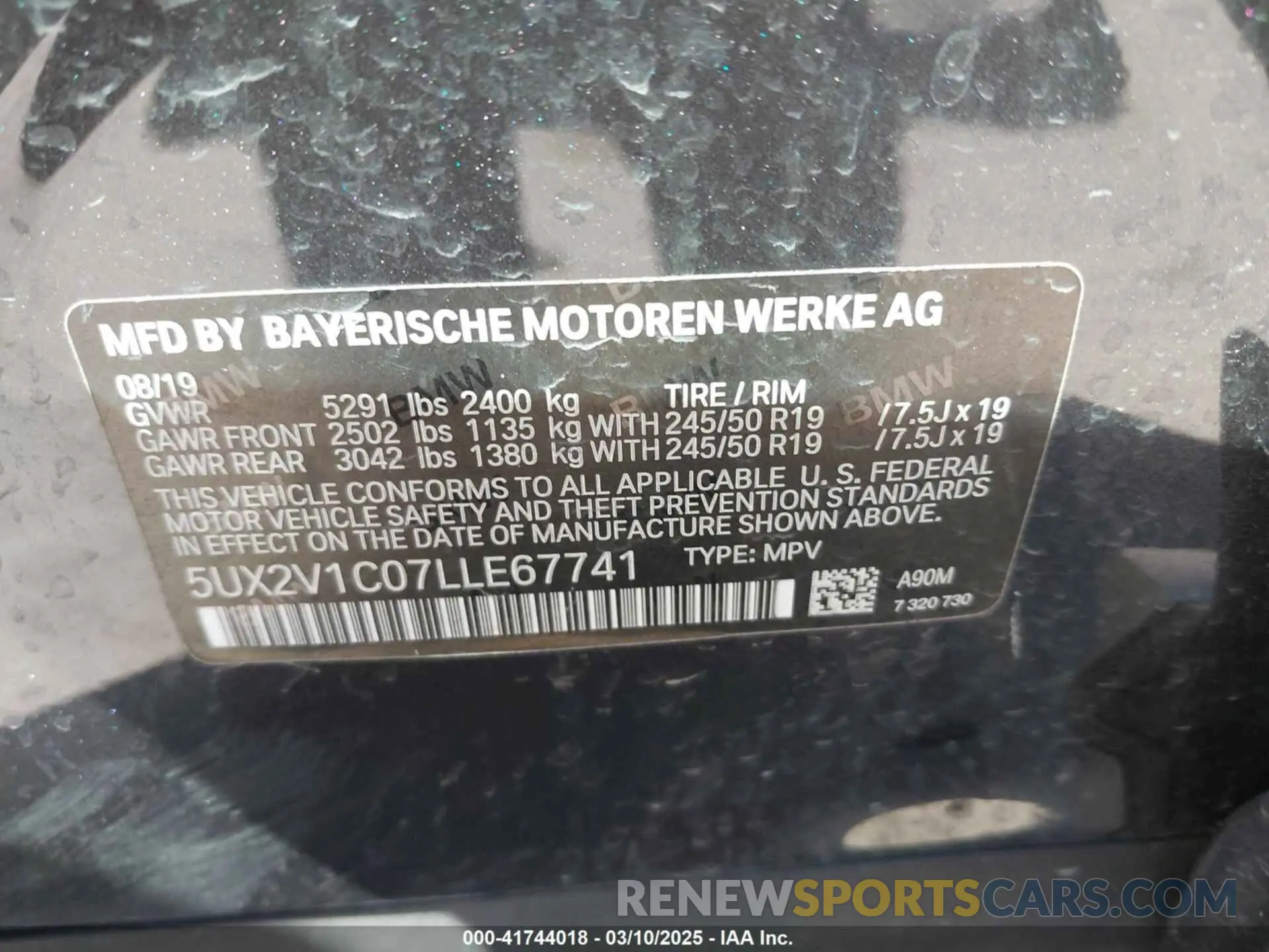 9 fotografías del automóvil dañado 5UX2V1C07LLE67741 BMW X4 2020