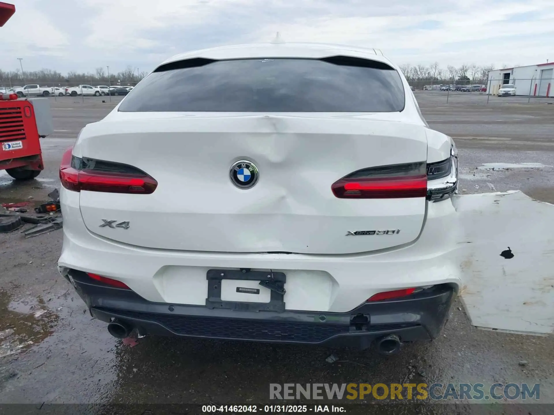 15 fotografías del automóvil dañado 5UX2V1C09L9B88384 BMW X4 2020