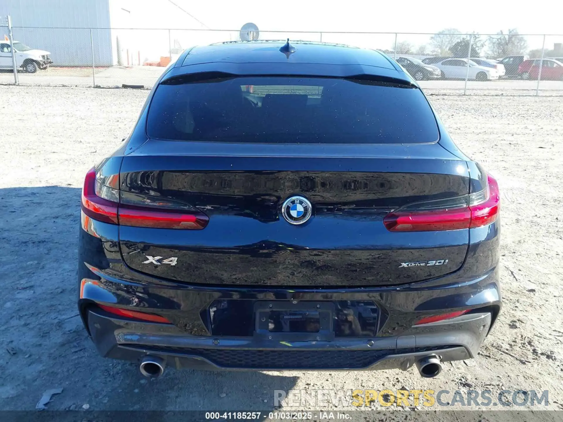 17 fotografías del automóvil dañado 5UX2V1C09LLE67420 BMW X4 2020