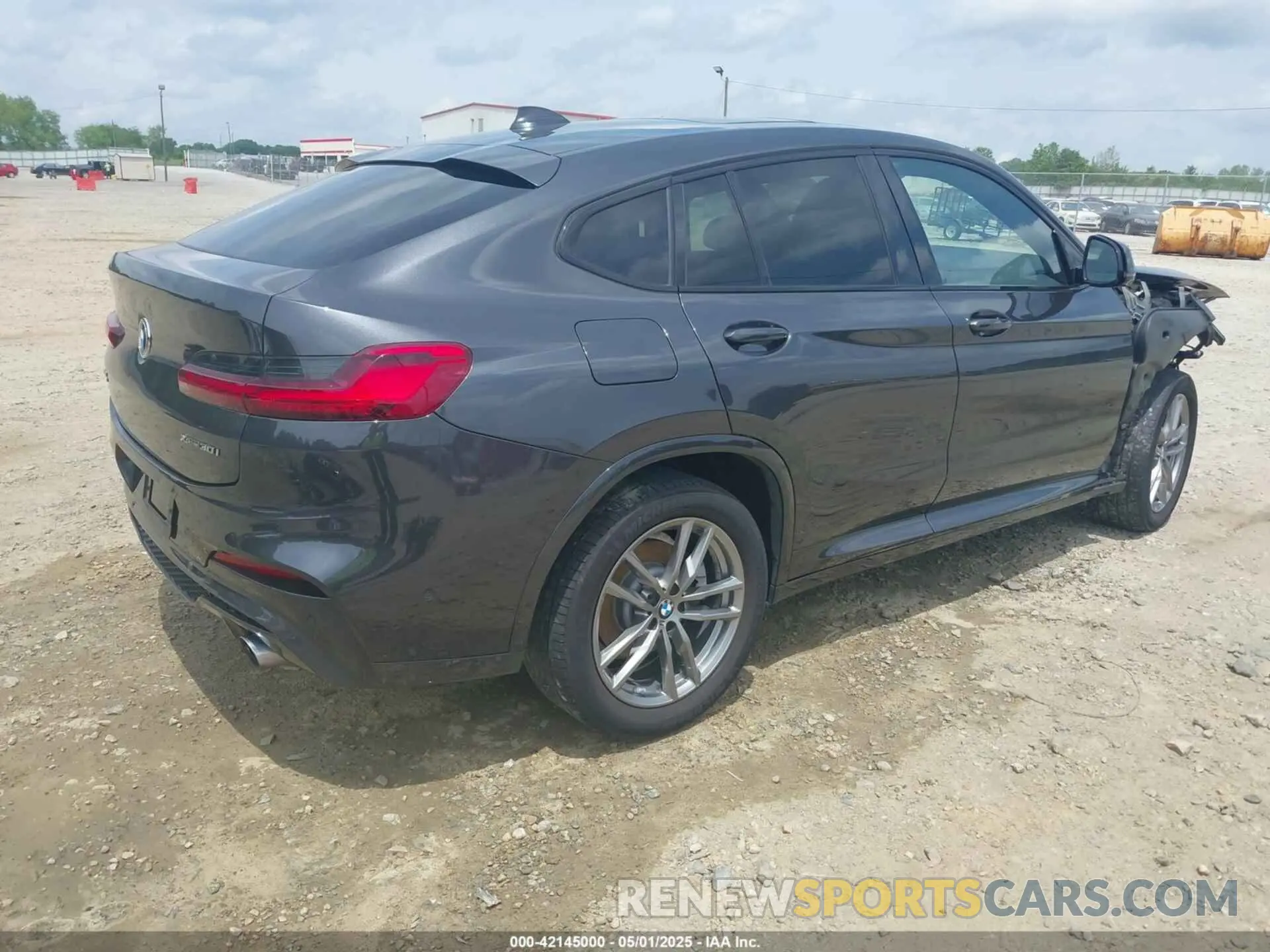 4 fotografías del automóvil dañado 5UX2V1C09LLE68082 BMW X4 2020