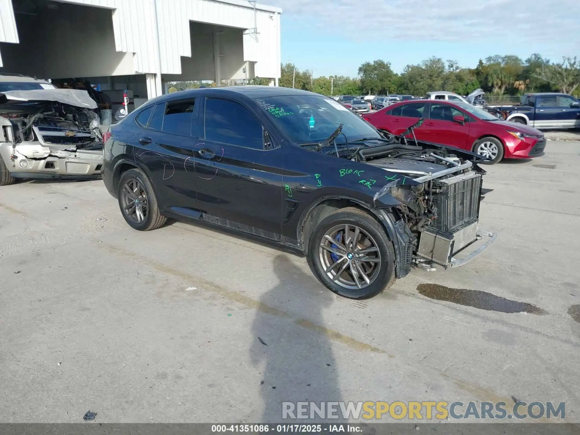 1 fotografías del automóvil dañado 5UX2V5C01L9C60394 BMW X4 2020