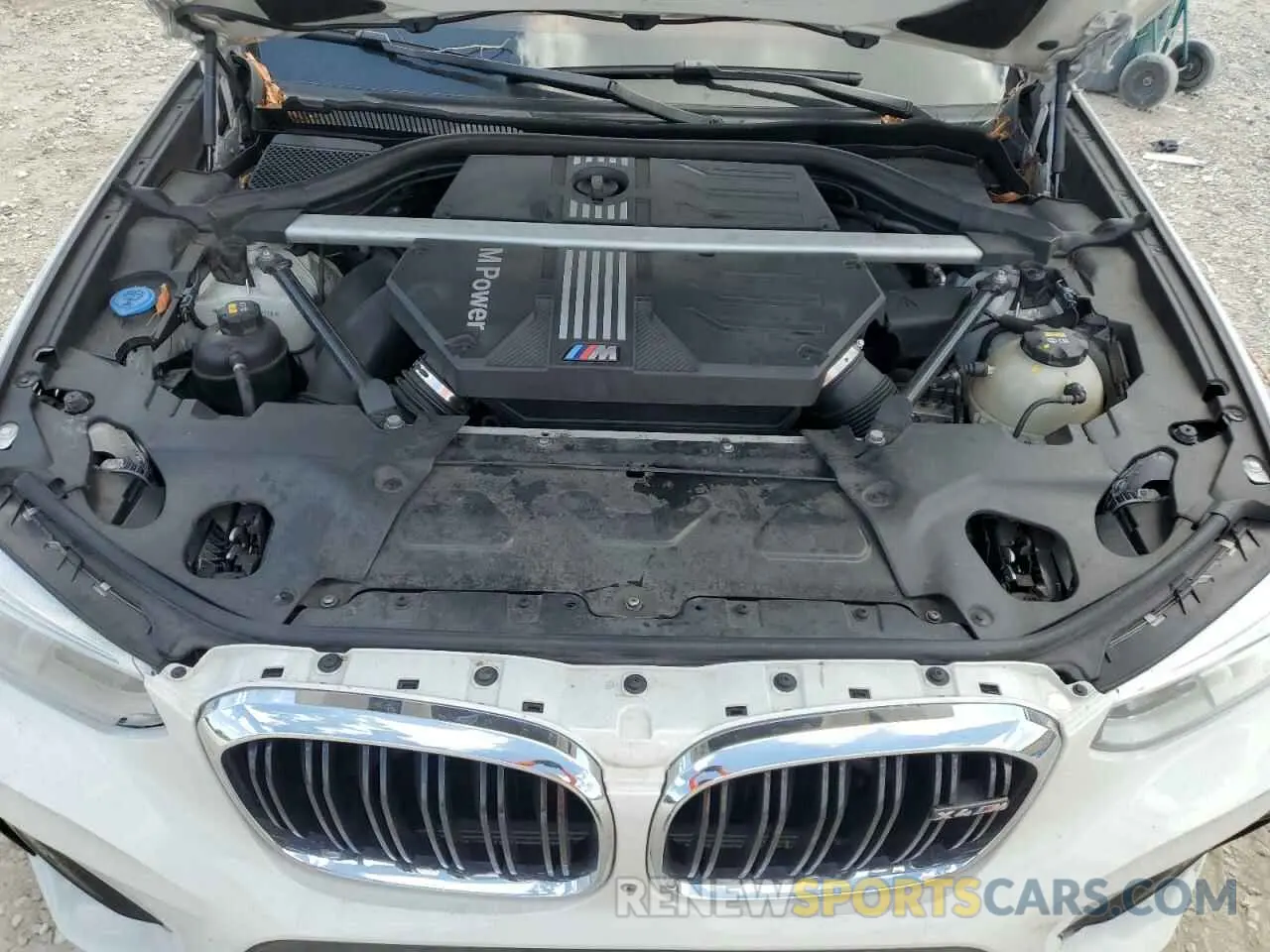 12 fotografías del automóvil dañado 5YMUJ0C00LLU67228 BMW X4 2020