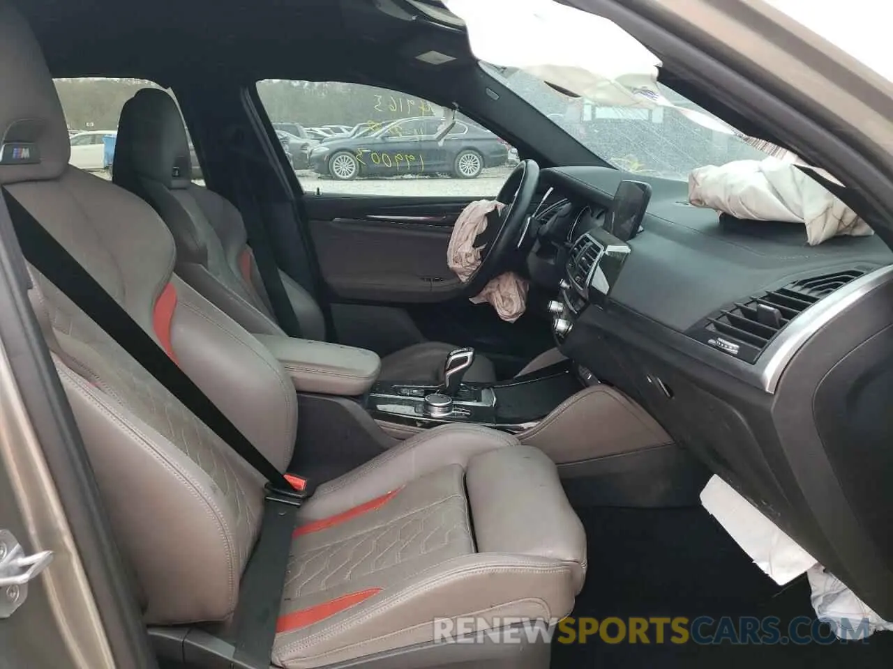 5 fotografías del automóvil dañado 5YMUJ0C01L9B49165 BMW X4 2020