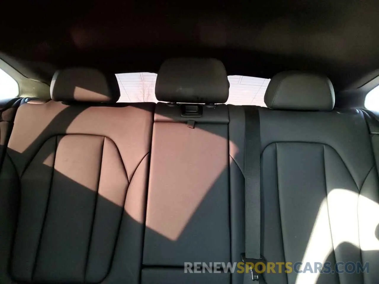 10 fotografías del automóvil dañado 5UX2V1C01M9G92011 BMW X4 2021