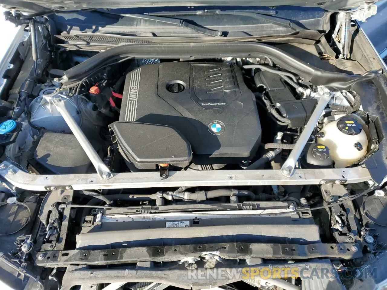 12 fotografías del automóvil dañado 5UX2V1C01M9G92011 BMW X4 2021