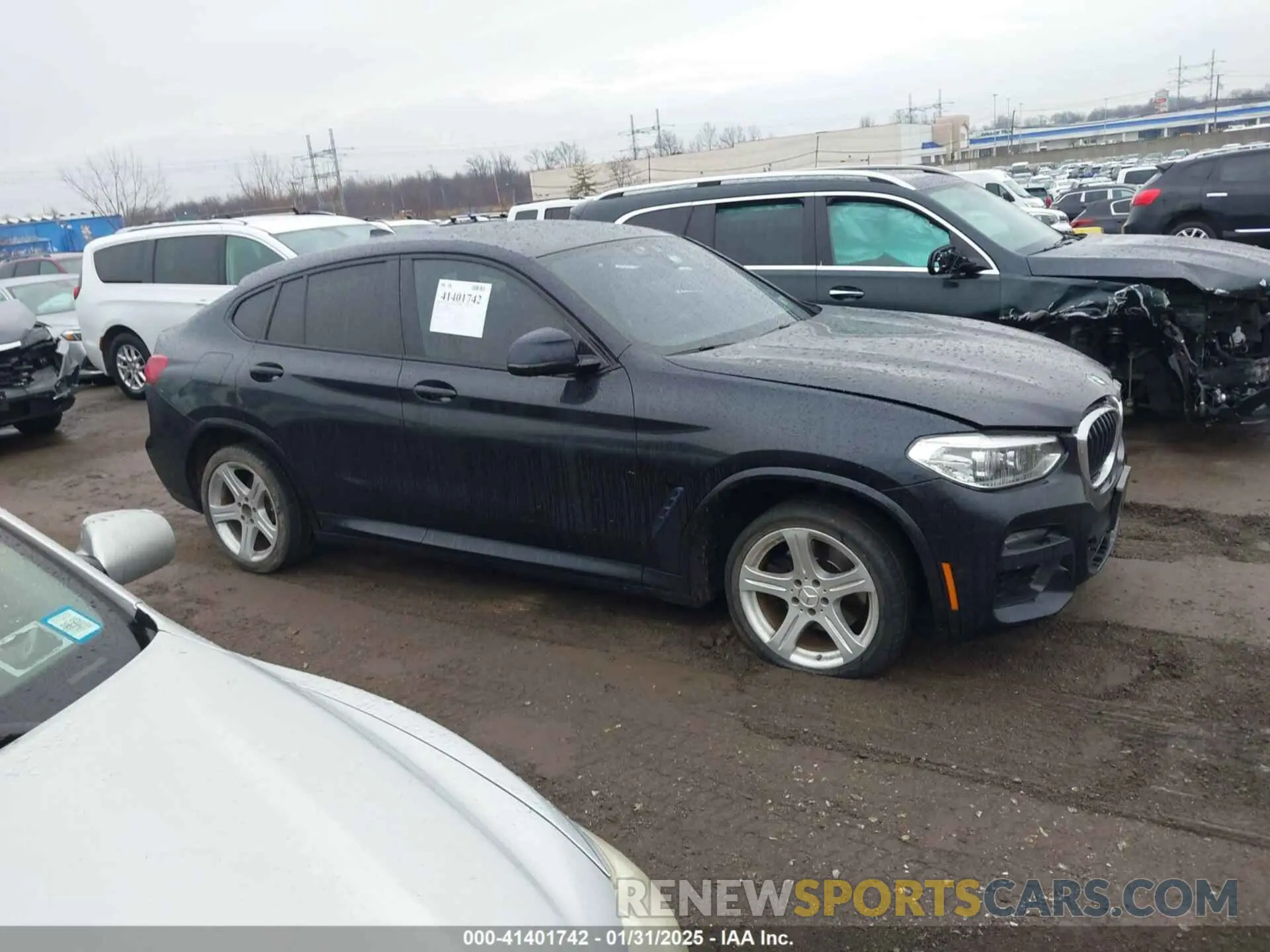 13 fotografías del automóvil dañado 5UX2V1C05M9G24424 BMW X4 2021