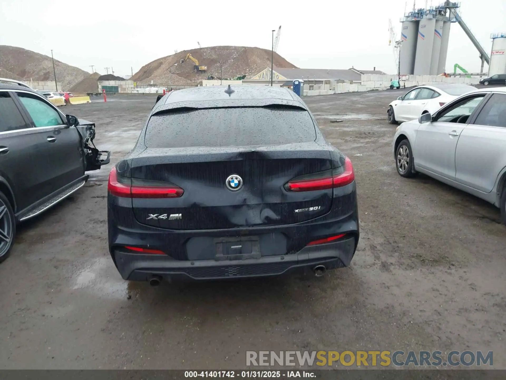 16 fotografías del automóvil dañado 5UX2V1C05M9G24424 BMW X4 2021