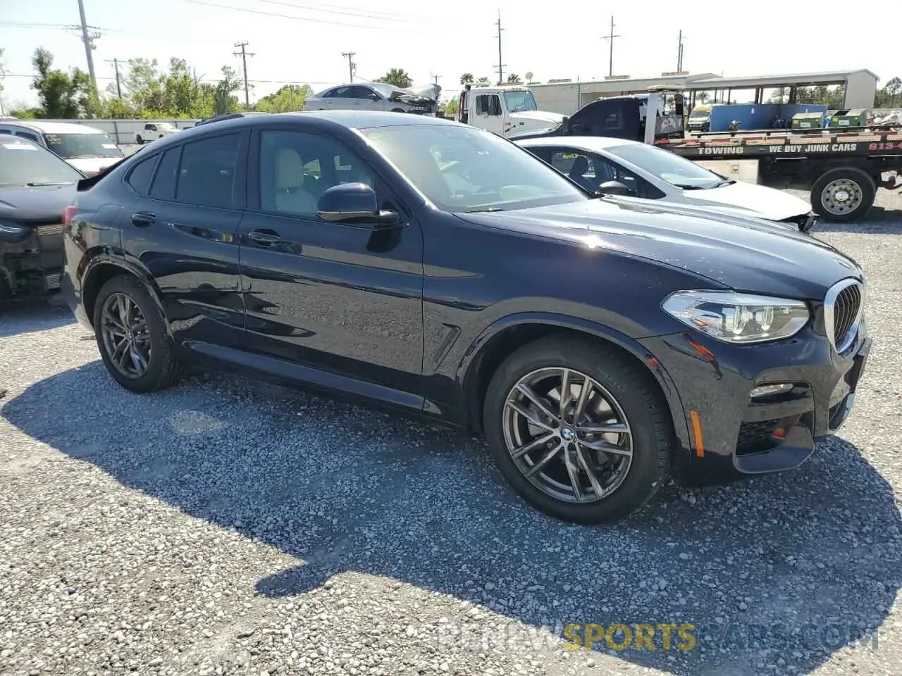 4 fotografías del automóvil dañado 5UX2V1C09M9G11692 BMW X4 2021