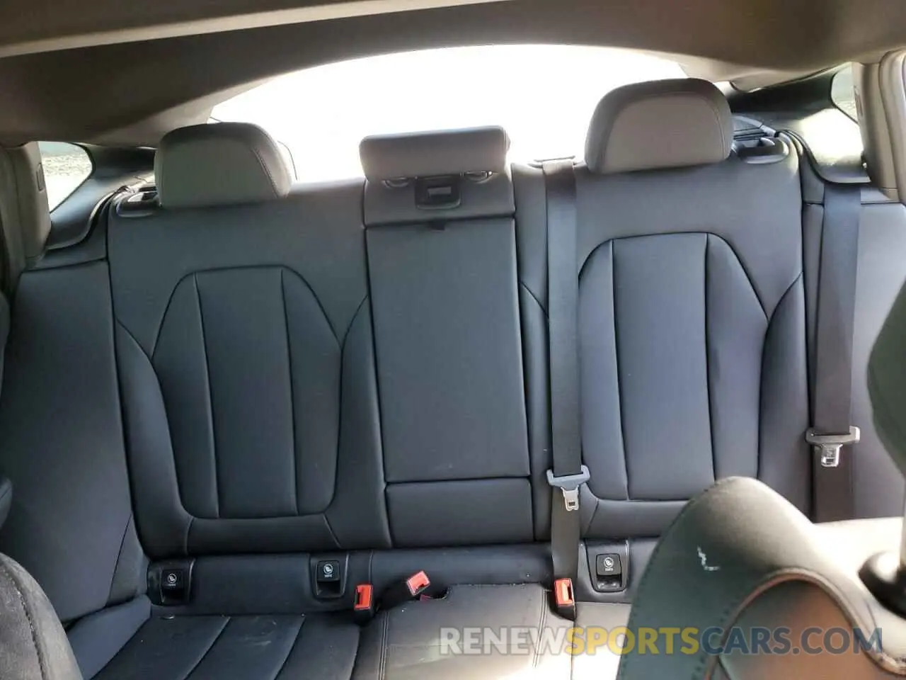 10 fotografías del automóvil dañado 5UX2V1C0XM9E74567 BMW X4 2021