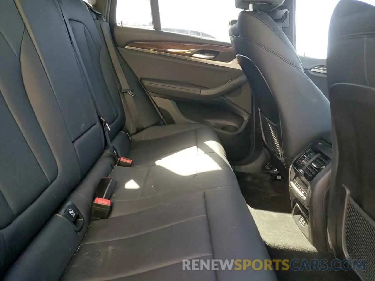 12 fotografías del automóvil dañado 5UX2V1C0XM9E74567 BMW X4 2021