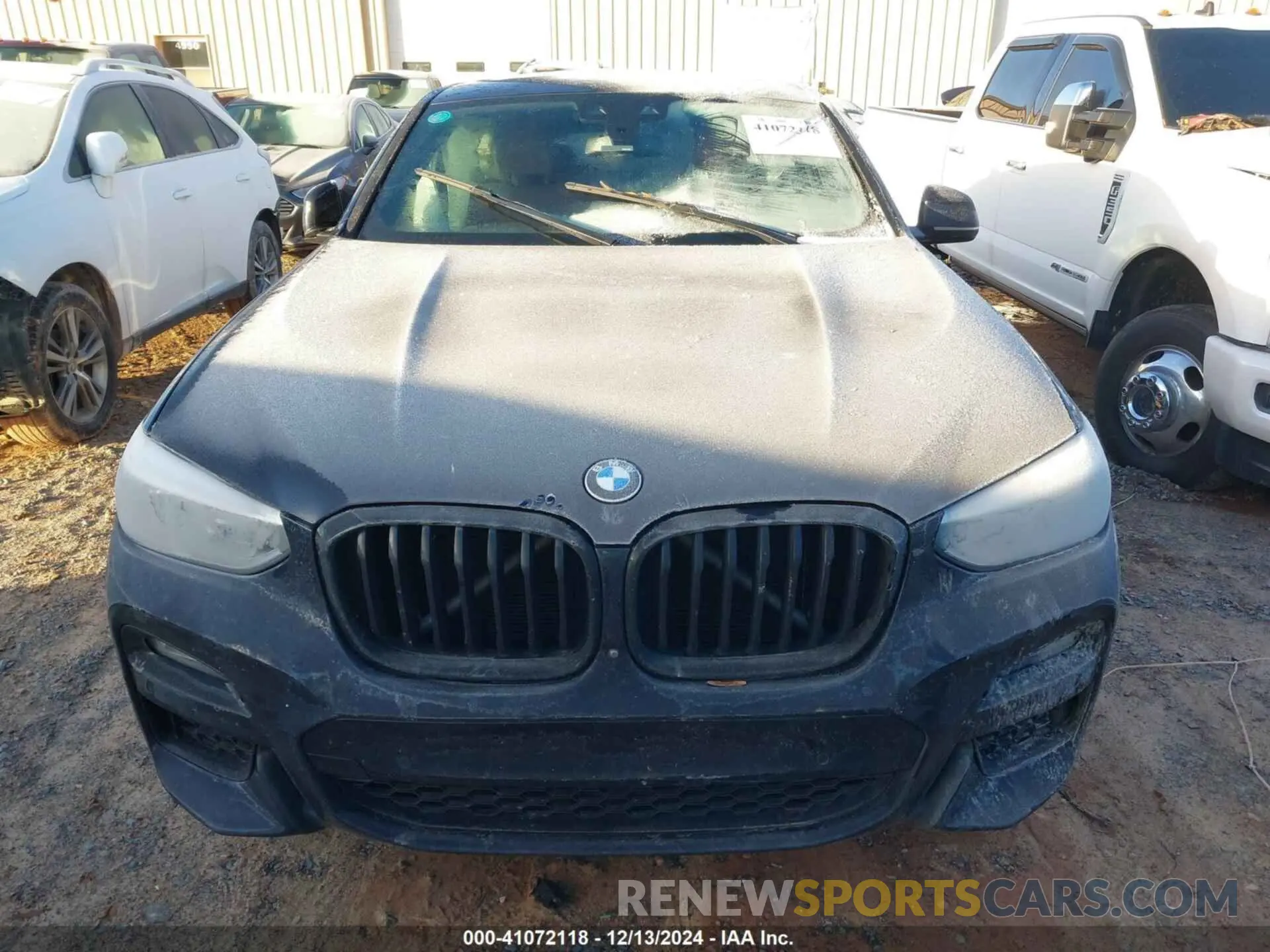 12 fotografías del automóvil dañado 5UX2V1C0XM9E92650 BMW X4 2021