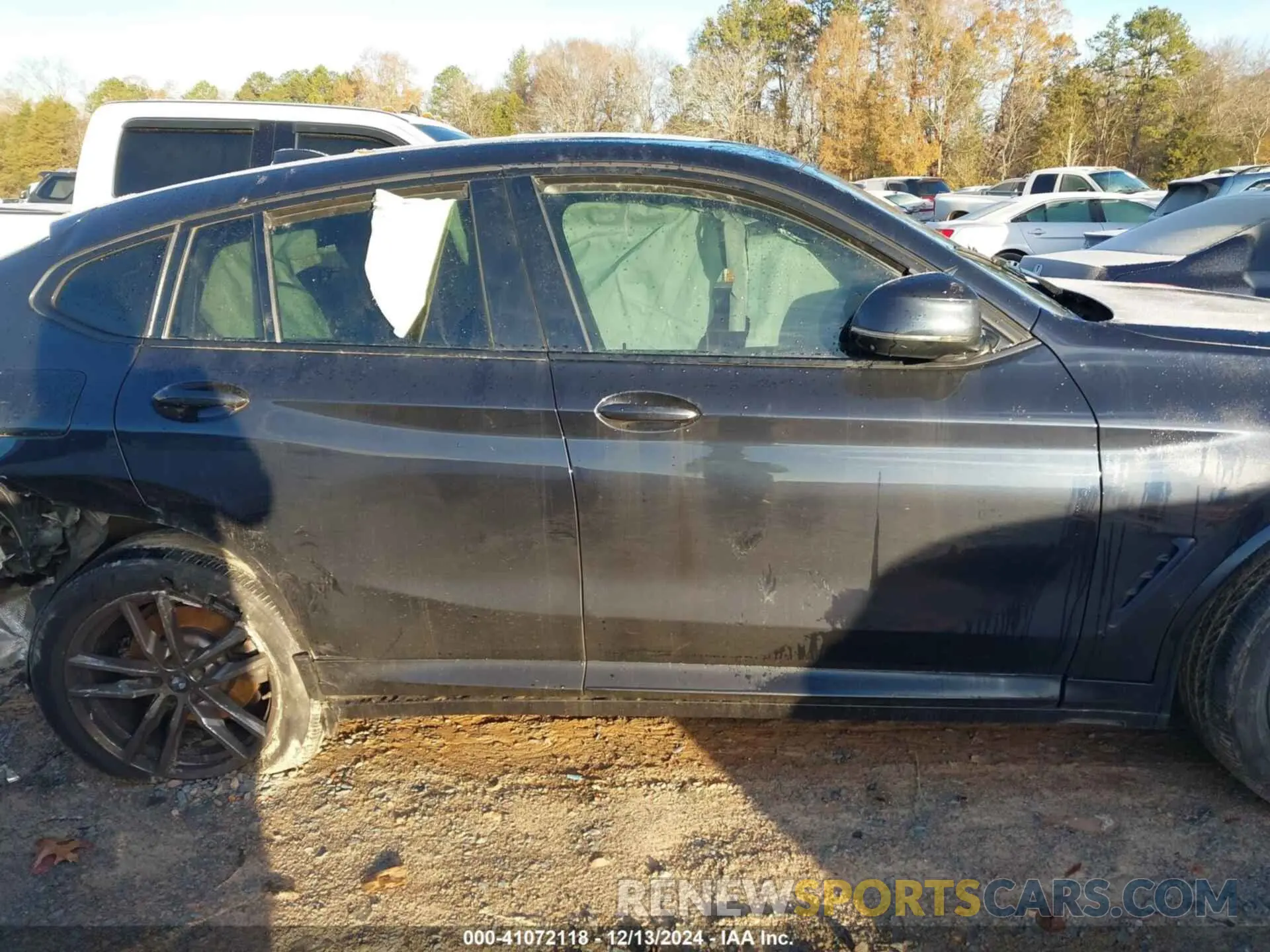 13 fotografías del automóvil dañado 5UX2V1C0XM9E92650 BMW X4 2021