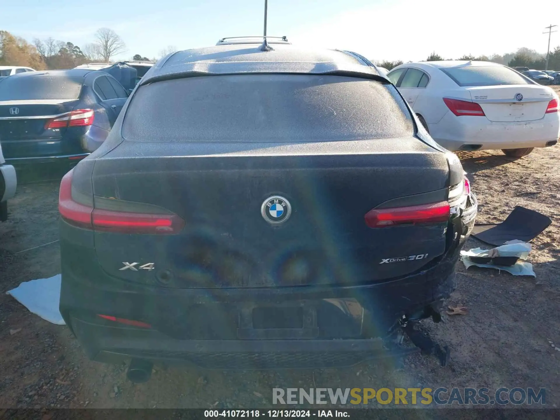 16 fotografías del automóvil dañado 5UX2V1C0XM9E92650 BMW X4 2021