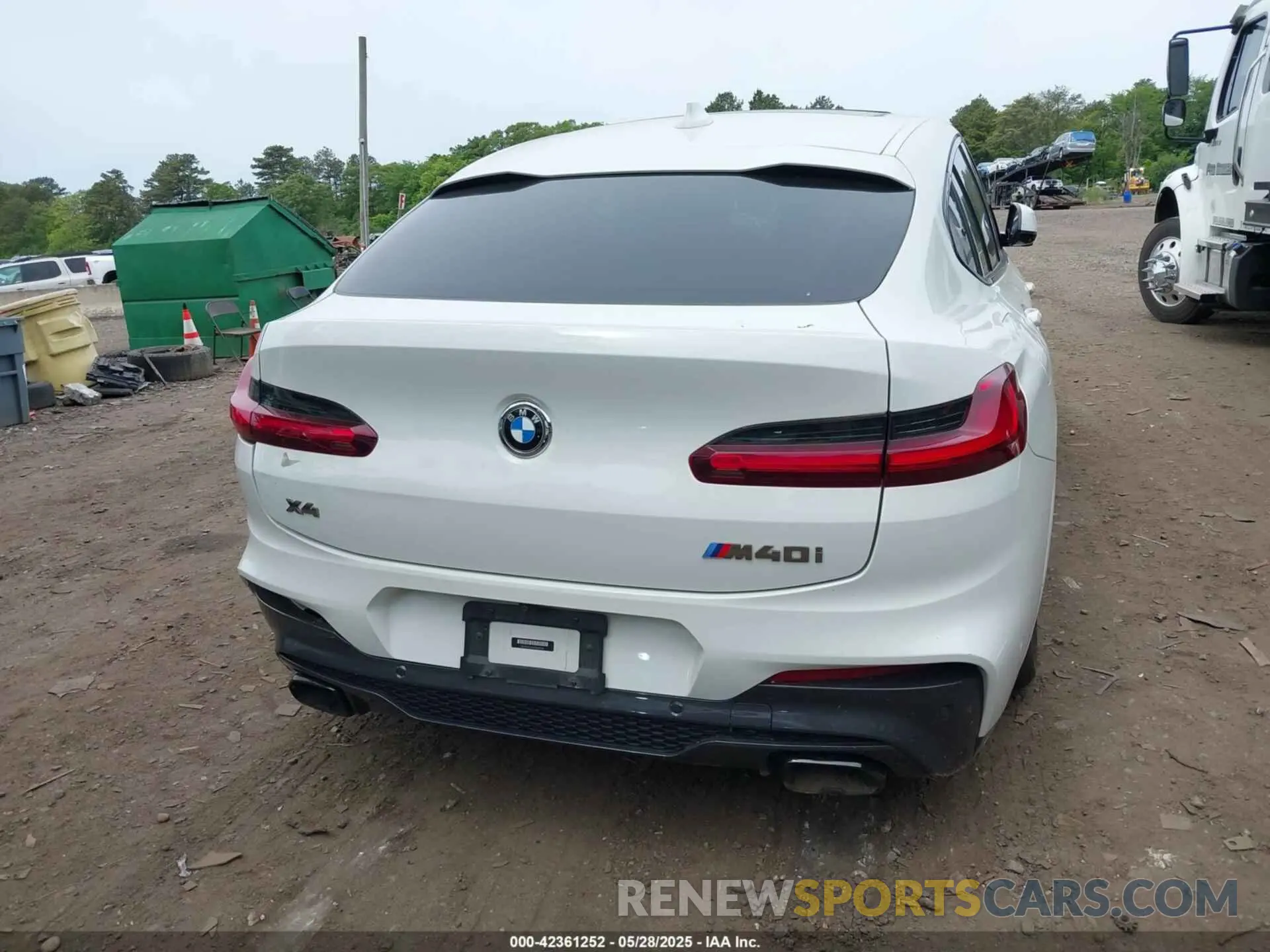 16 fotografías del automóvil dañado 5UX2V5C05M9H42920 BMW X4 2021