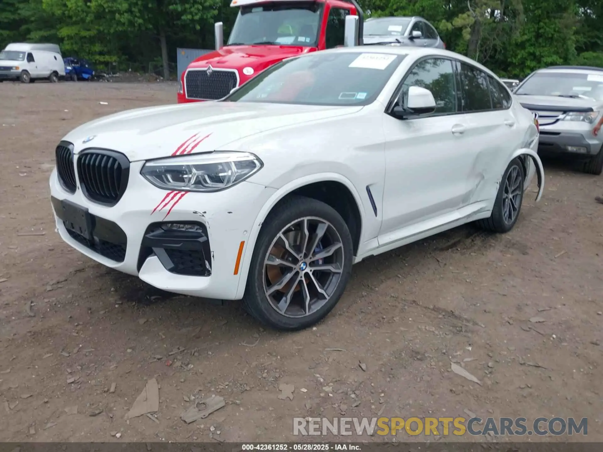 2 fotografías del automóvil dañado 5UX2V5C05M9H42920 BMW X4 2021