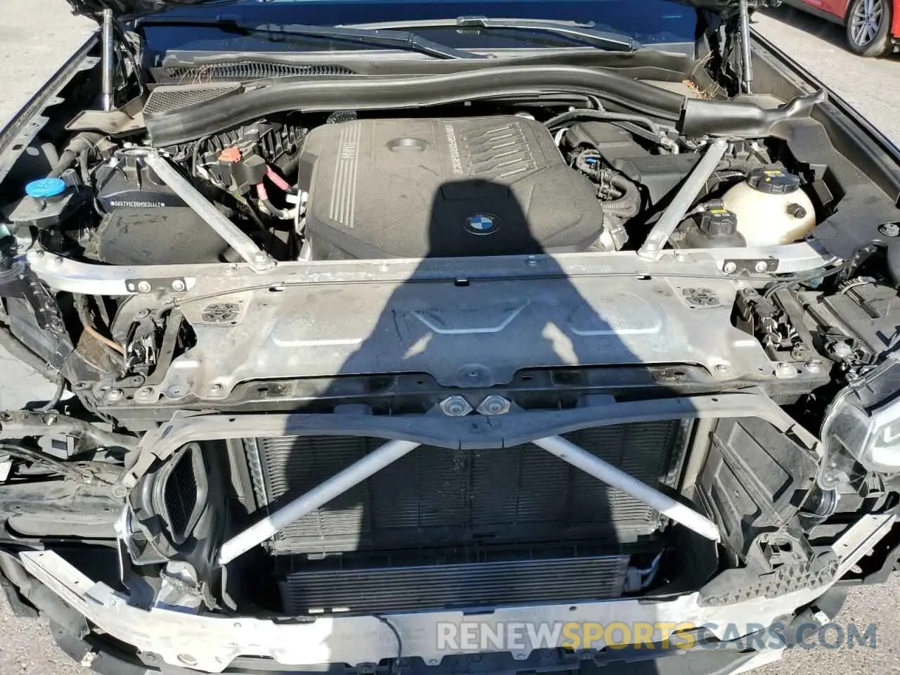 12 fotografías del automóvil dañado 5UX2V5C06M9E04443 BMW X4 2021