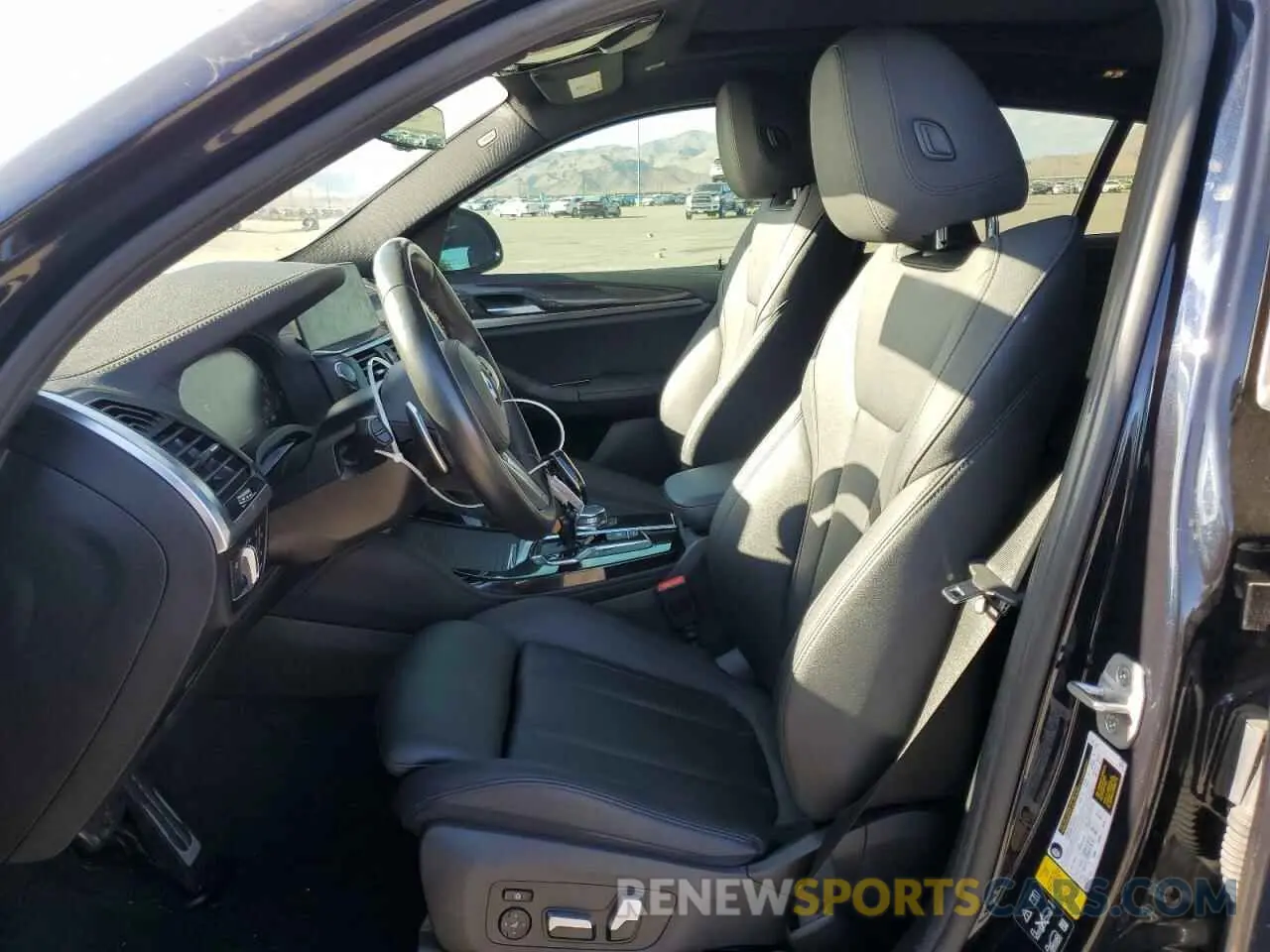 7 fotografías del automóvil dañado 5UX2V5C06M9E04443 BMW X4 2021