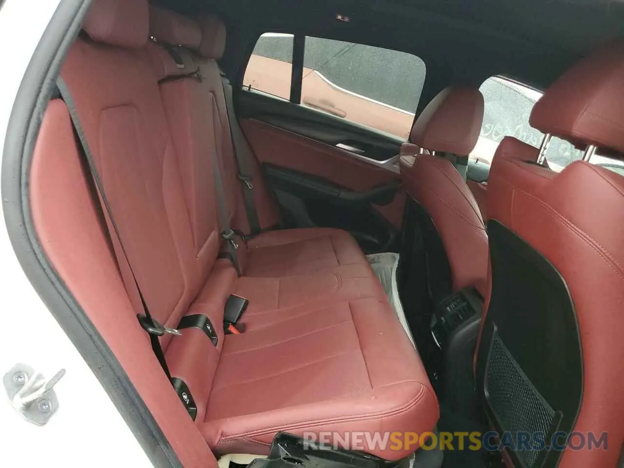 11 fotografías del automóvil dañado 5UX33DT08N9K73406 BMW X4 2022