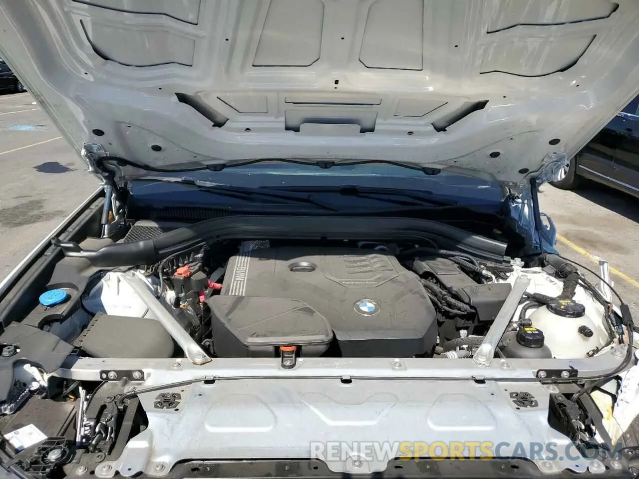 11 fotografías del automóvil dañado 5UX33DT08N9L21602 BMW X4 2022