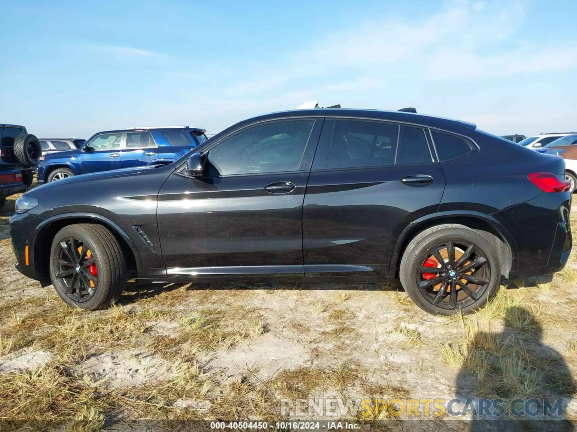 14 fotografías del automóvil dañado 5UX43DT07N9K41549 BMW X4 2022