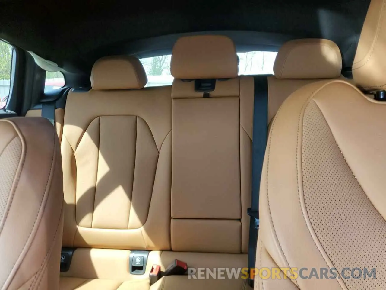 10 fotografías del automóvil dañado 5UX43DT09N9L03713 BMW X4 2022