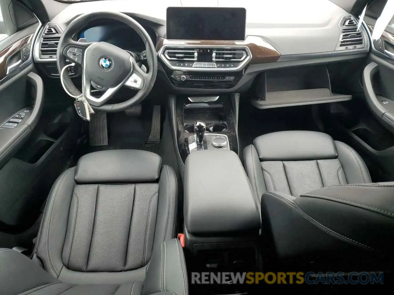 8 fotografías del automóvil dañado 5UX33DT03P9P62444 BMW X4 2023