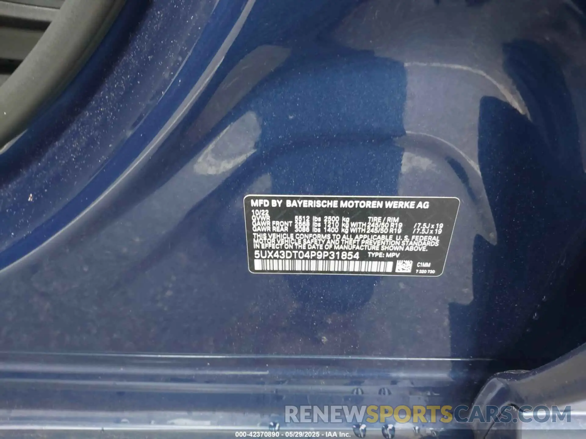 9 fotografías del automóvil dañado 5UX43DT04P9P31854 BMW X4 2023