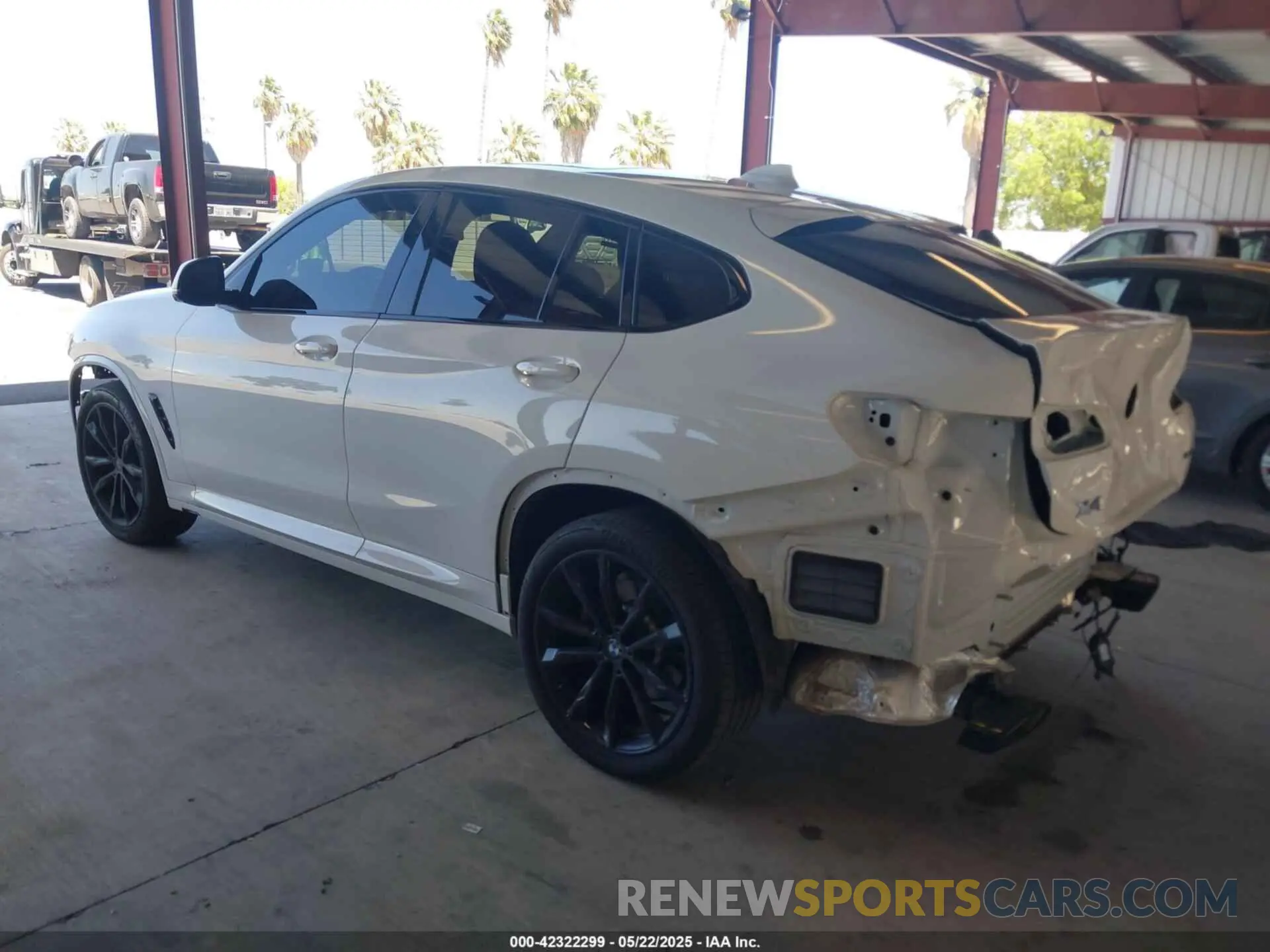 3 fotografías del automóvil dañado 5UX33DT00R9U63349 BMW X4 2024