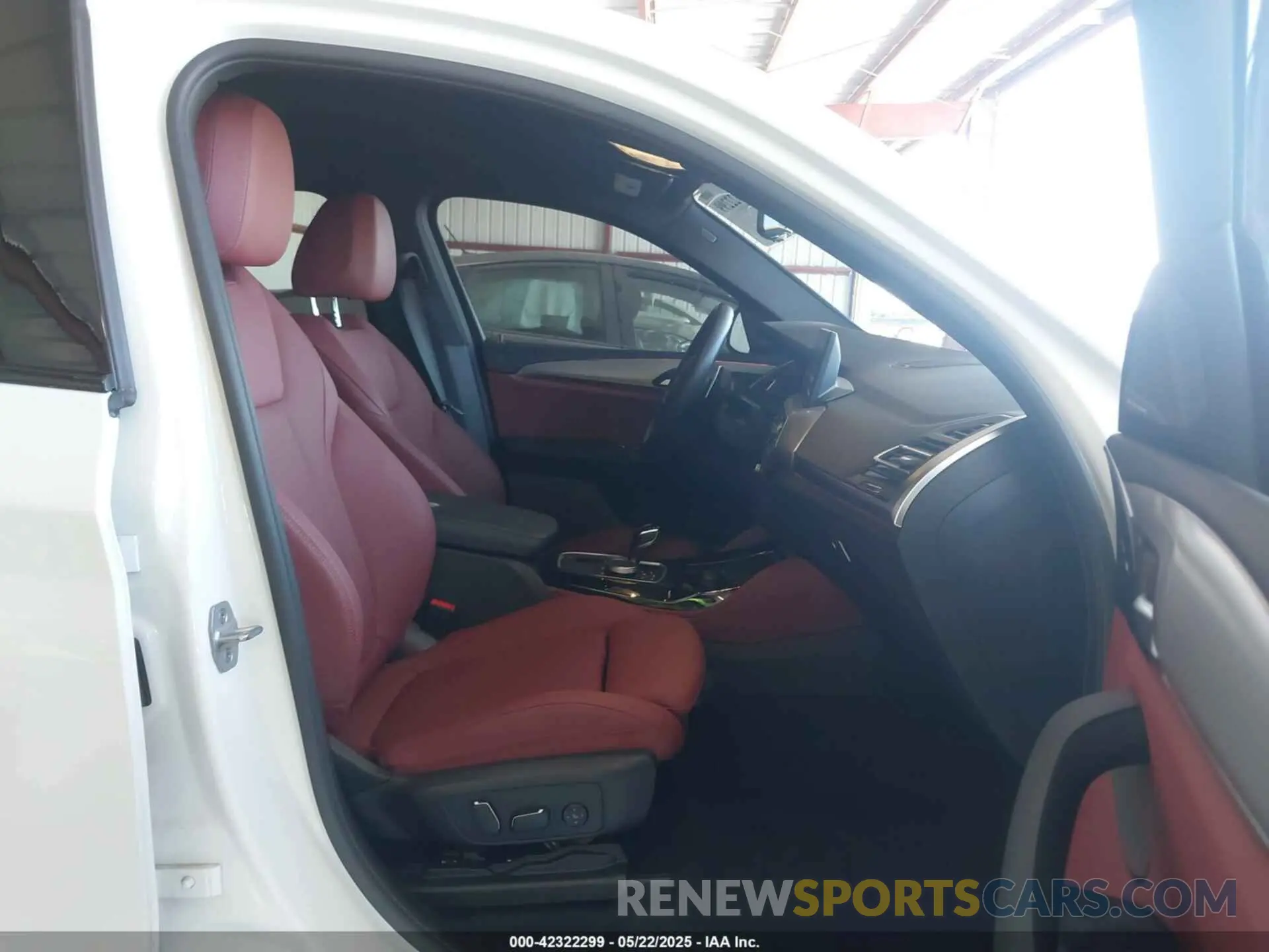 5 fotografías del automóvil dañado 5UX33DT00R9U63349 BMW X4 2024