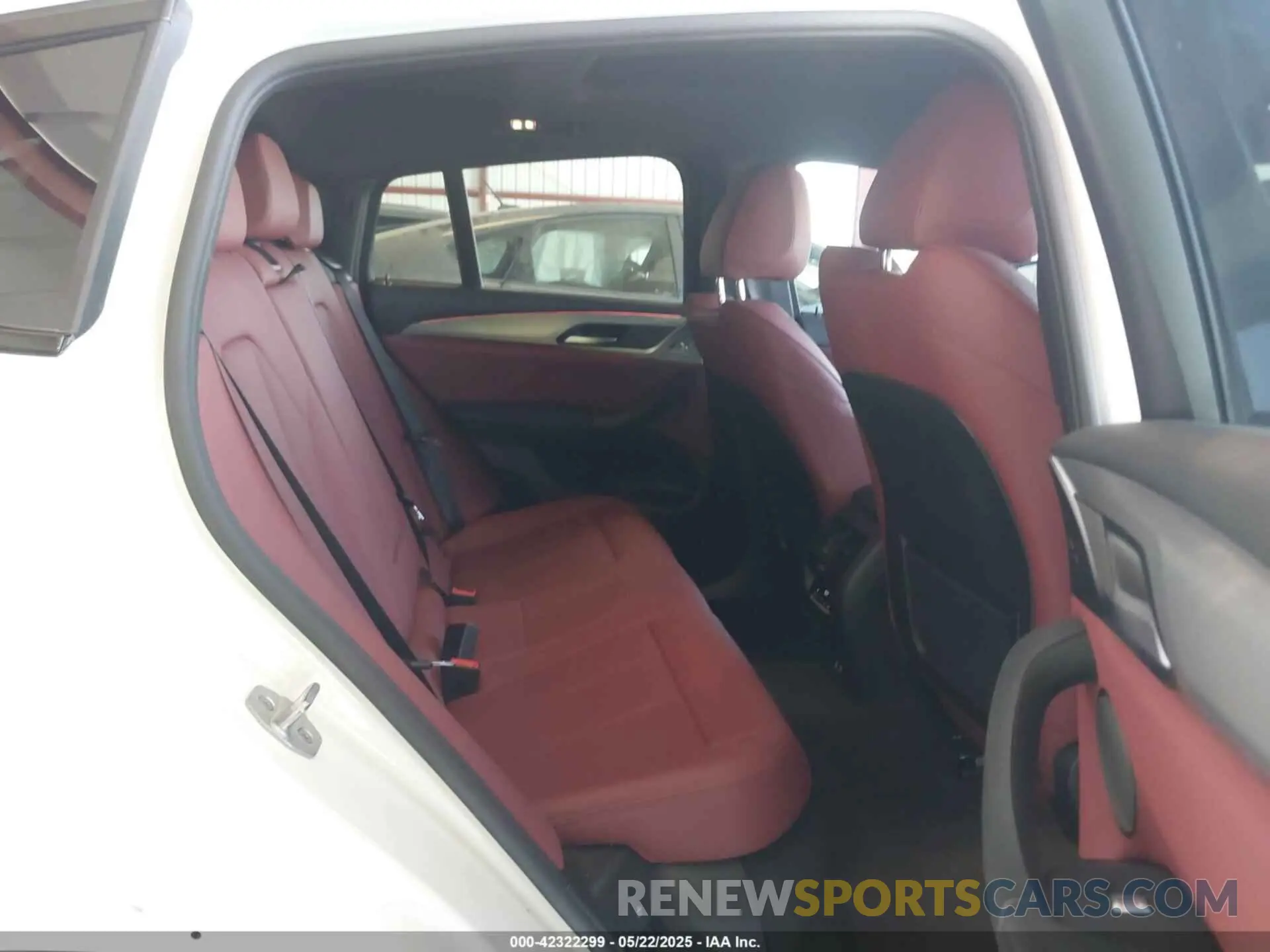 8 fotografías del automóvil dañado 5UX33DT00R9U63349 BMW X4 2024
