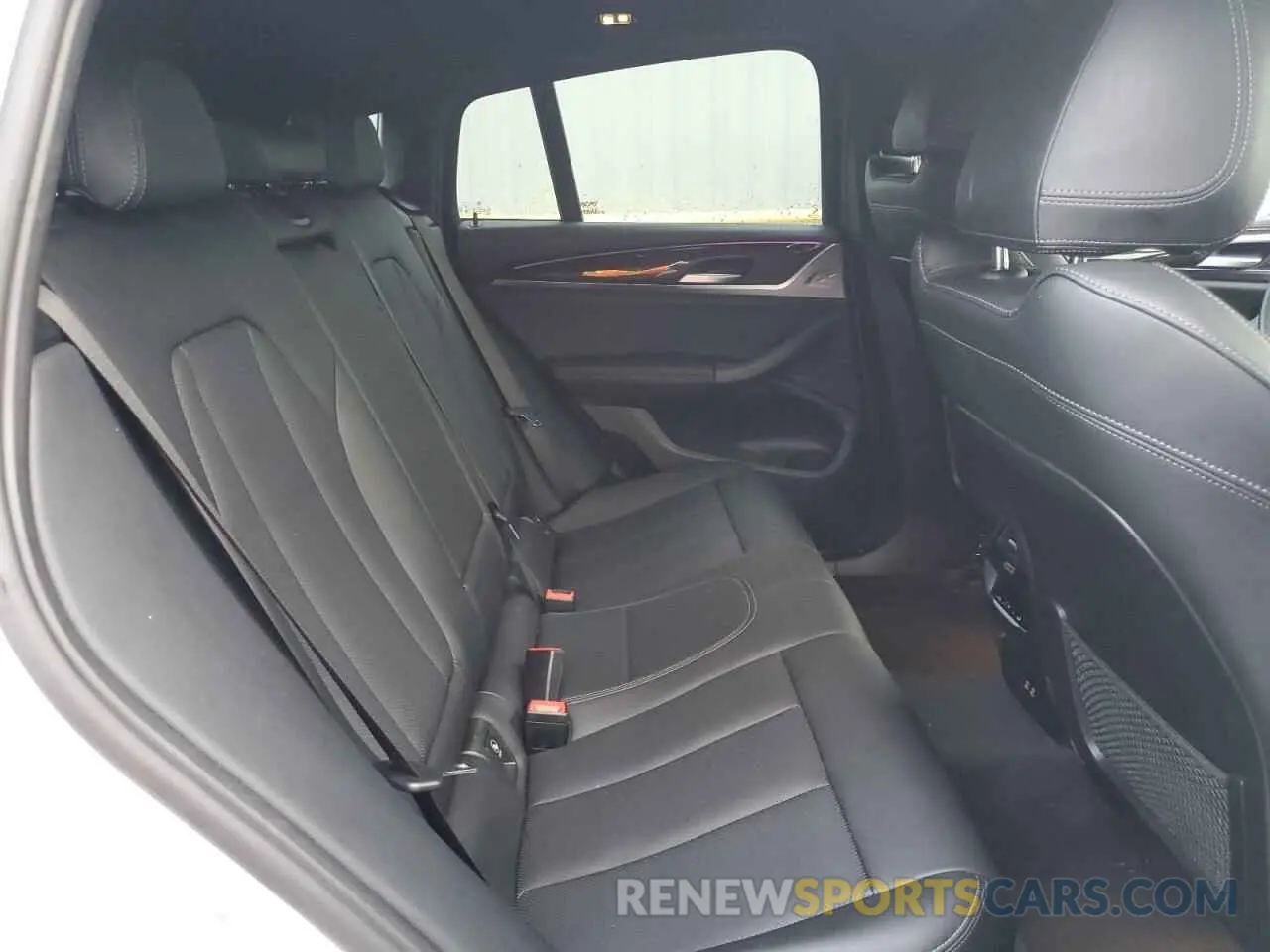 10 fotografías del automóvil dañado 5UX33DT08R9W61919 BMW X4 2024