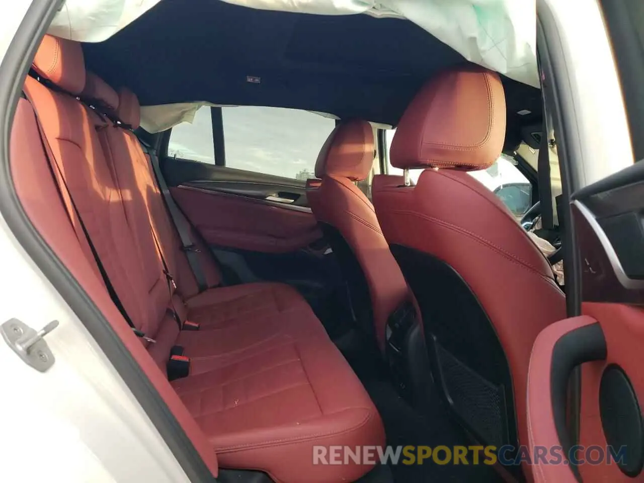 11 fotografías del automóvil dañado 5UX33DT09R9V66933 BMW X4 2024