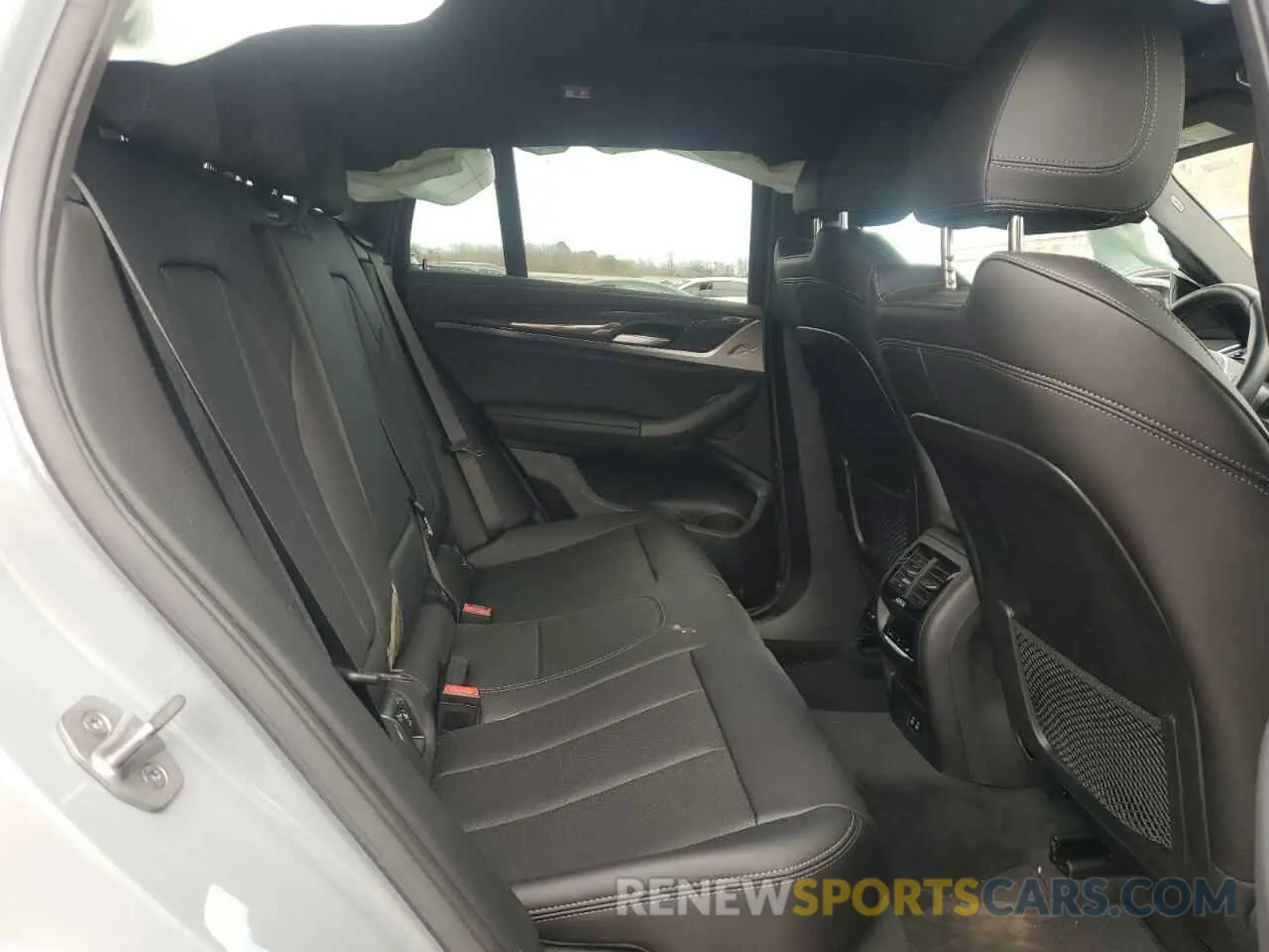 10 fotografías del automóvil dañado 5UX43DT05R9U81172 BMW X4 2024