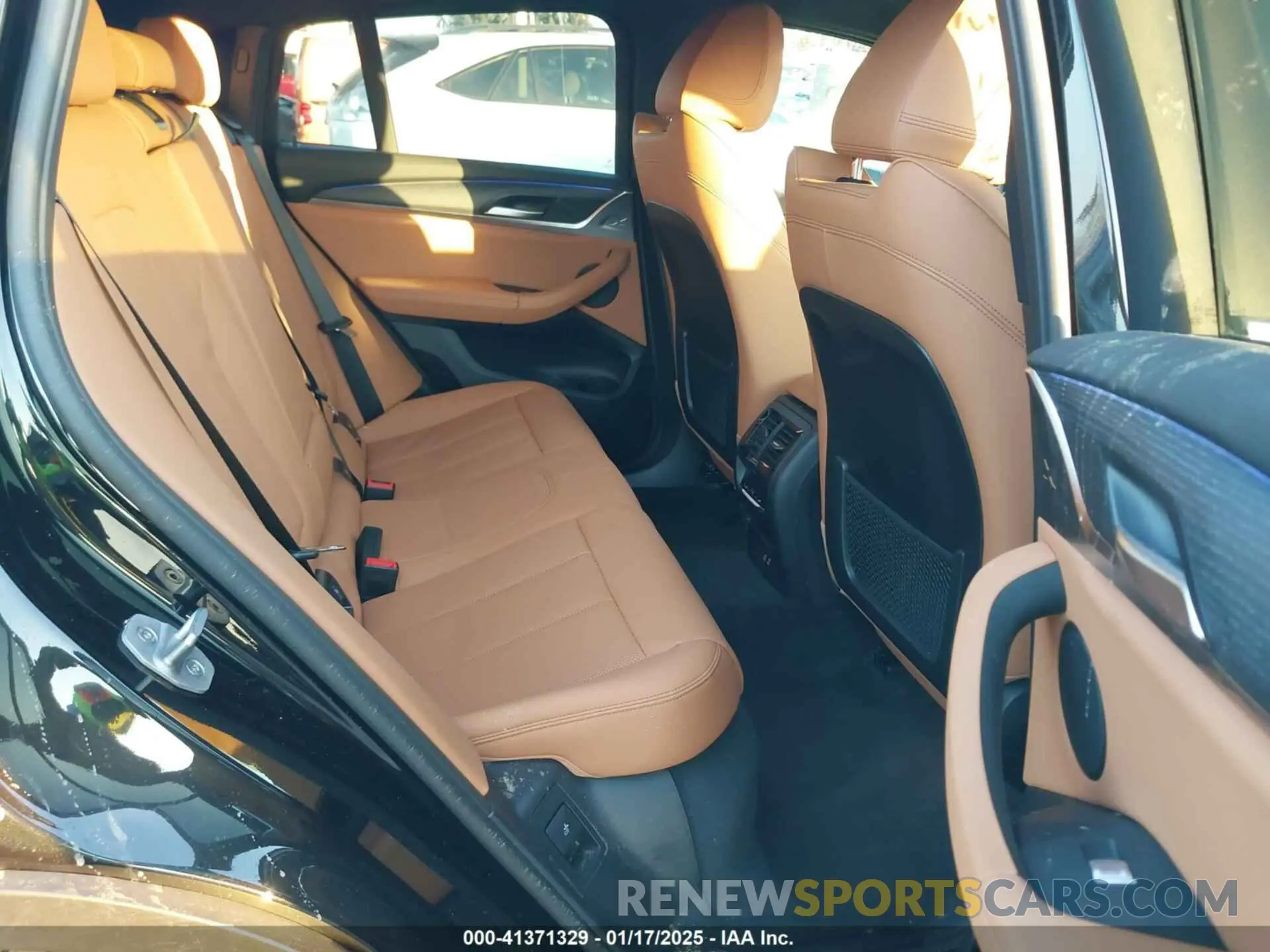 8 fotografías del automóvil dañado 5UX33DT07S9Y65925 BMW X4 2025