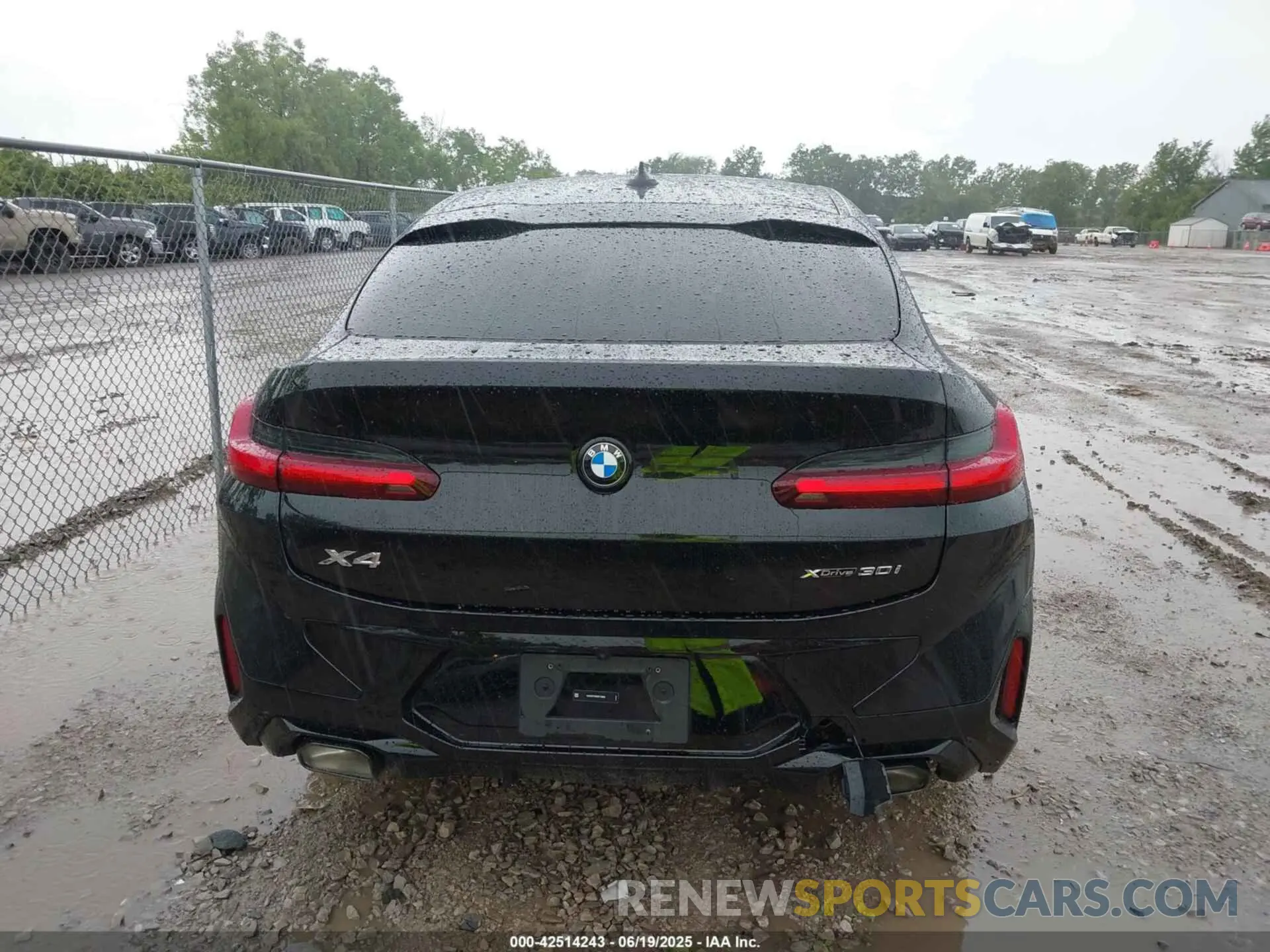 16 fotografías del automóvil dañado 5UX33DT09S9Y19805 BMW X4 2025