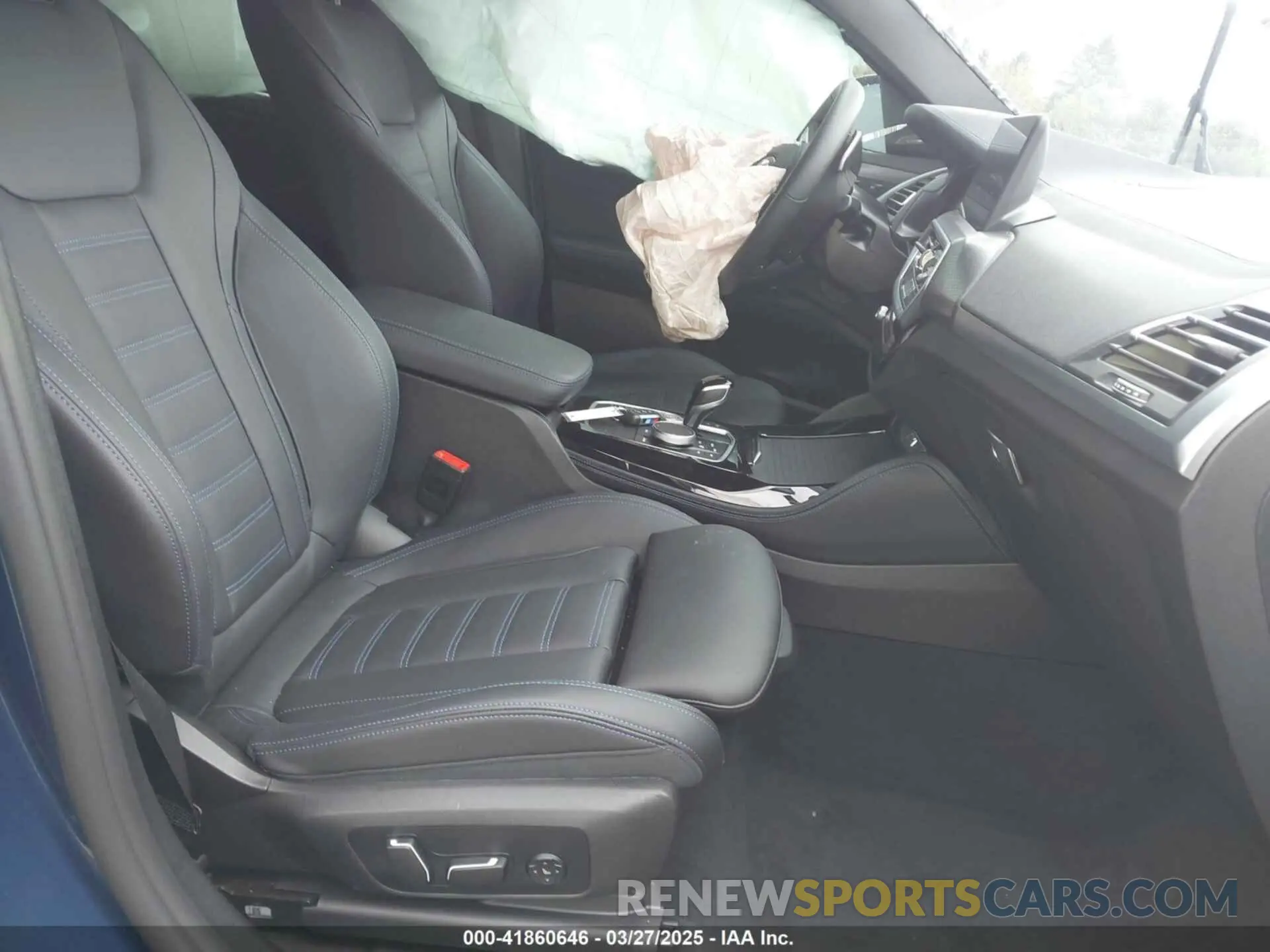 5 fotografías del automóvil dañado 5UX43DT06S9Y74216 BMW X4 2025