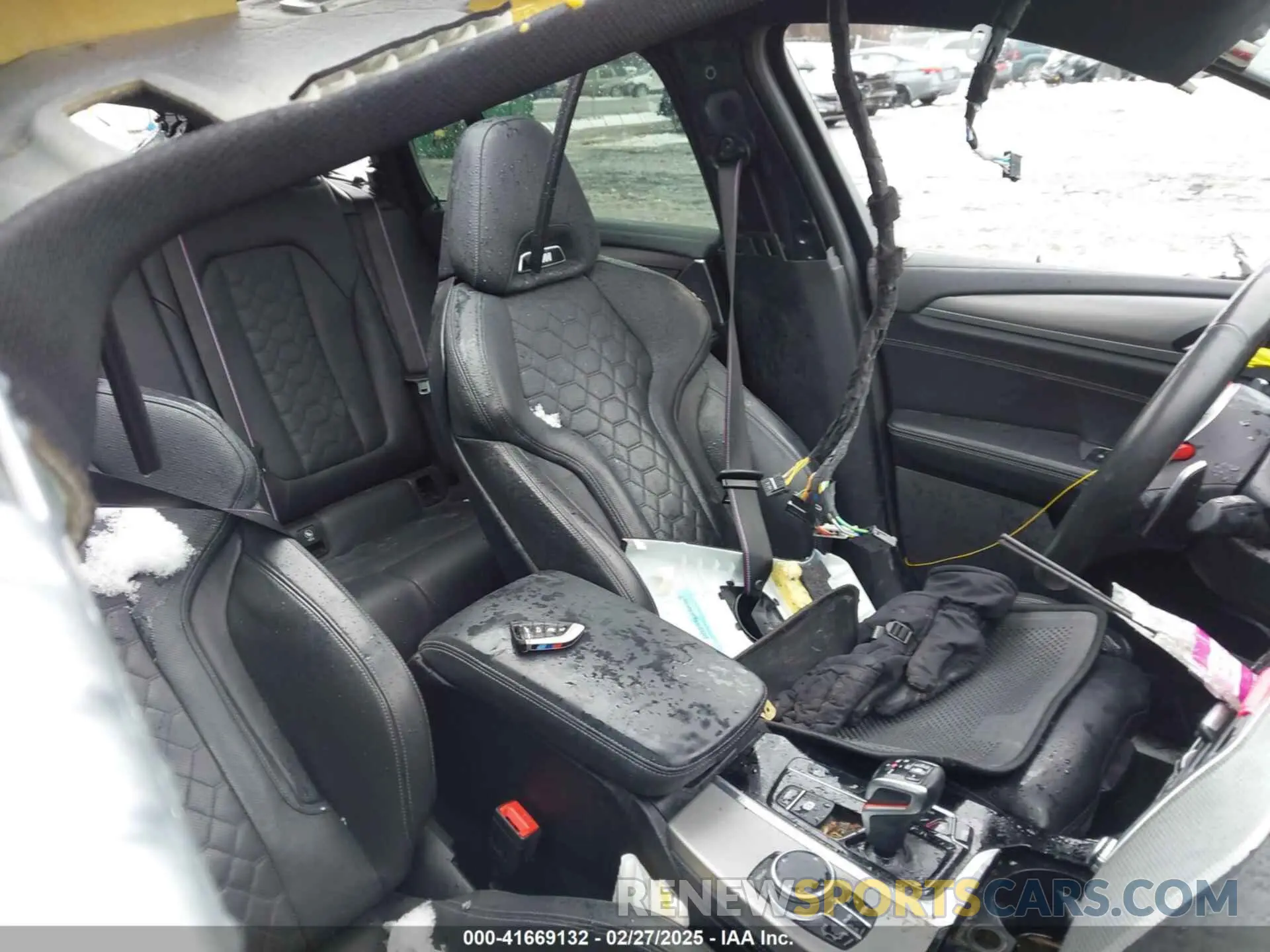 5 fotografías del automóvil dañado 5YMUJ0C01LLU67190 BMW X4 M 2020