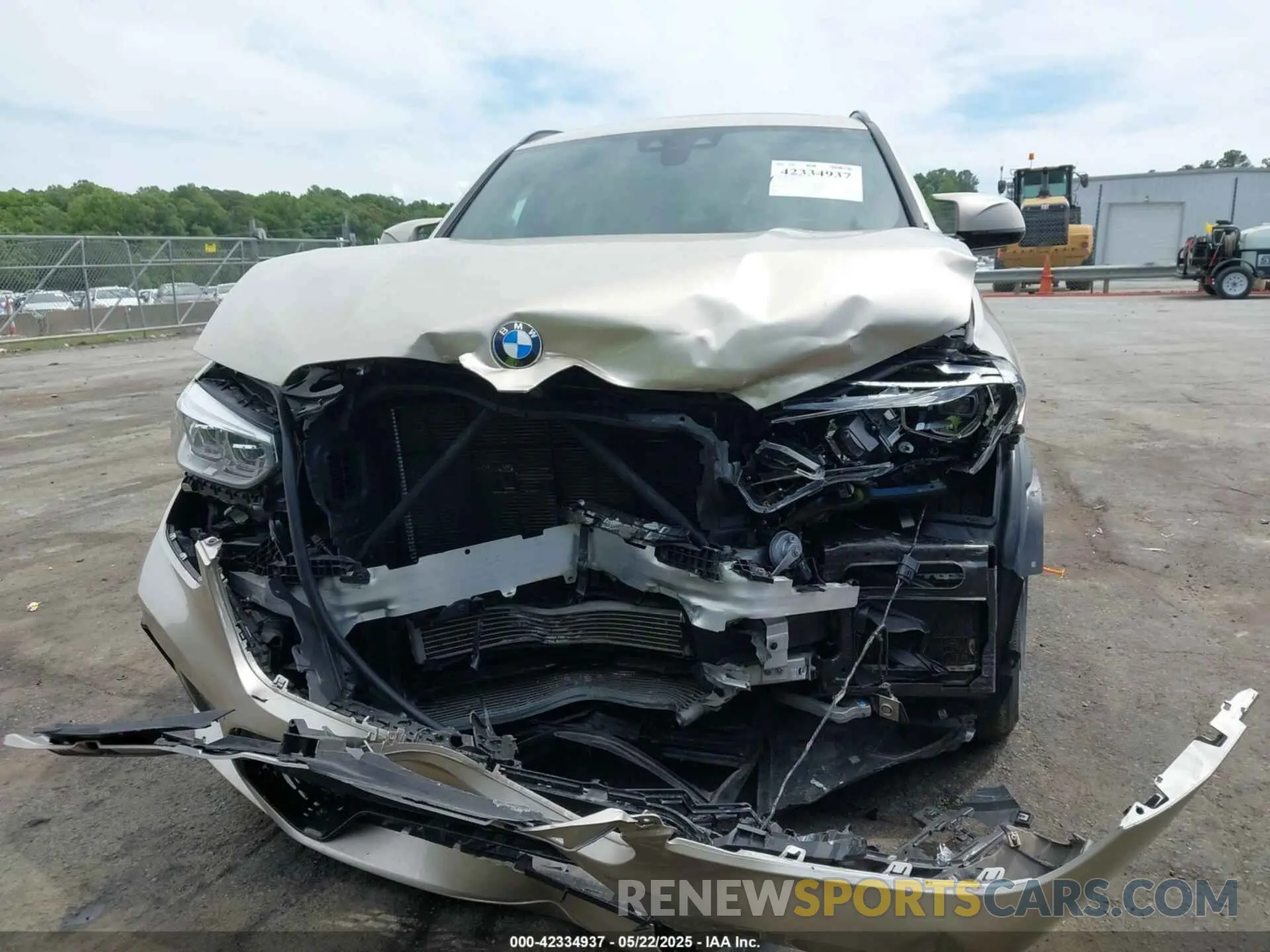 12 fotografías del automóvil dañado 5YMUJ0C07LLA99844 BMW X4 M 2020
