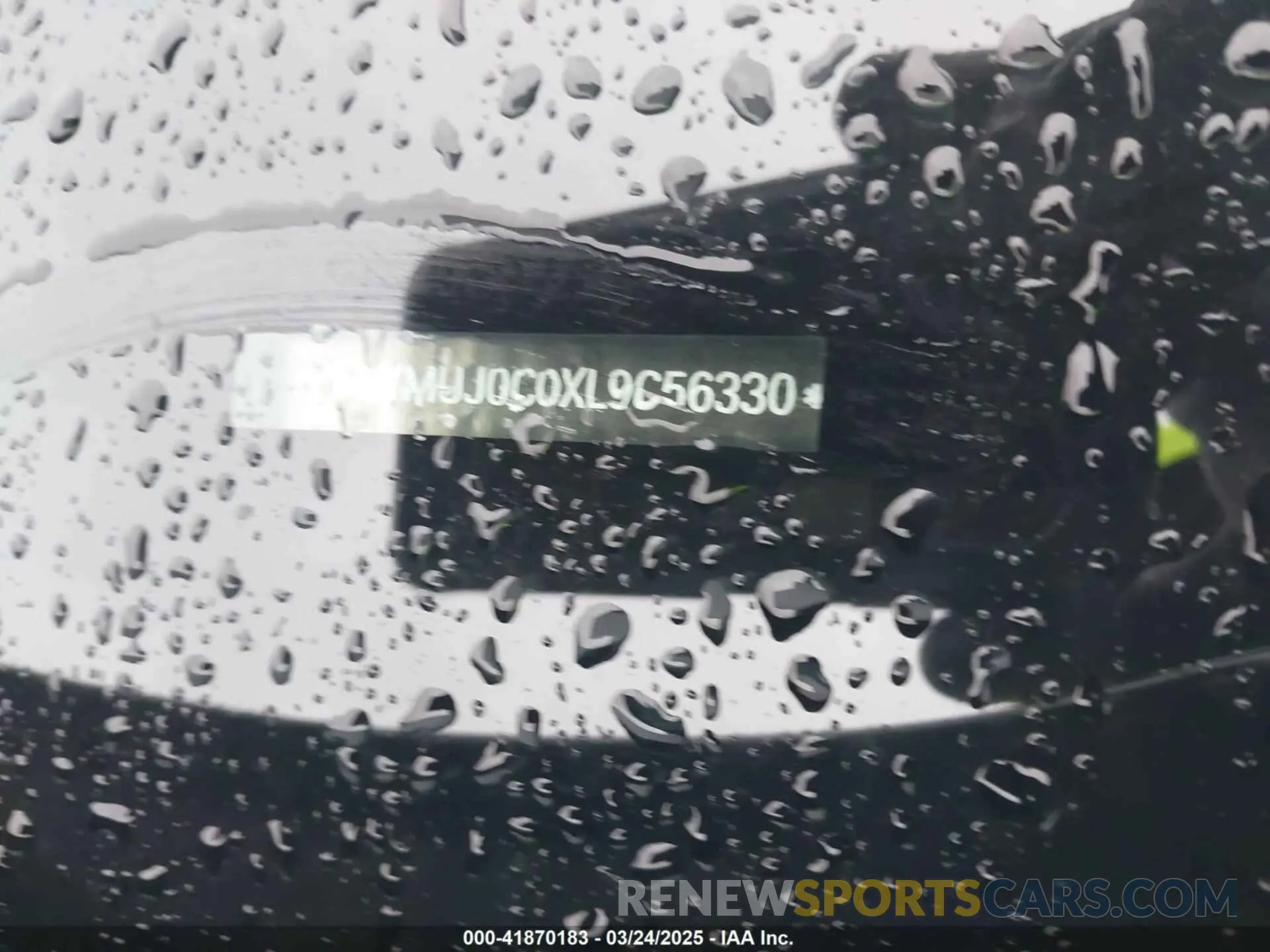 16 fotografías del automóvil dañado 5YMUJ0C0XL9C56330 BMW X4 M 2020