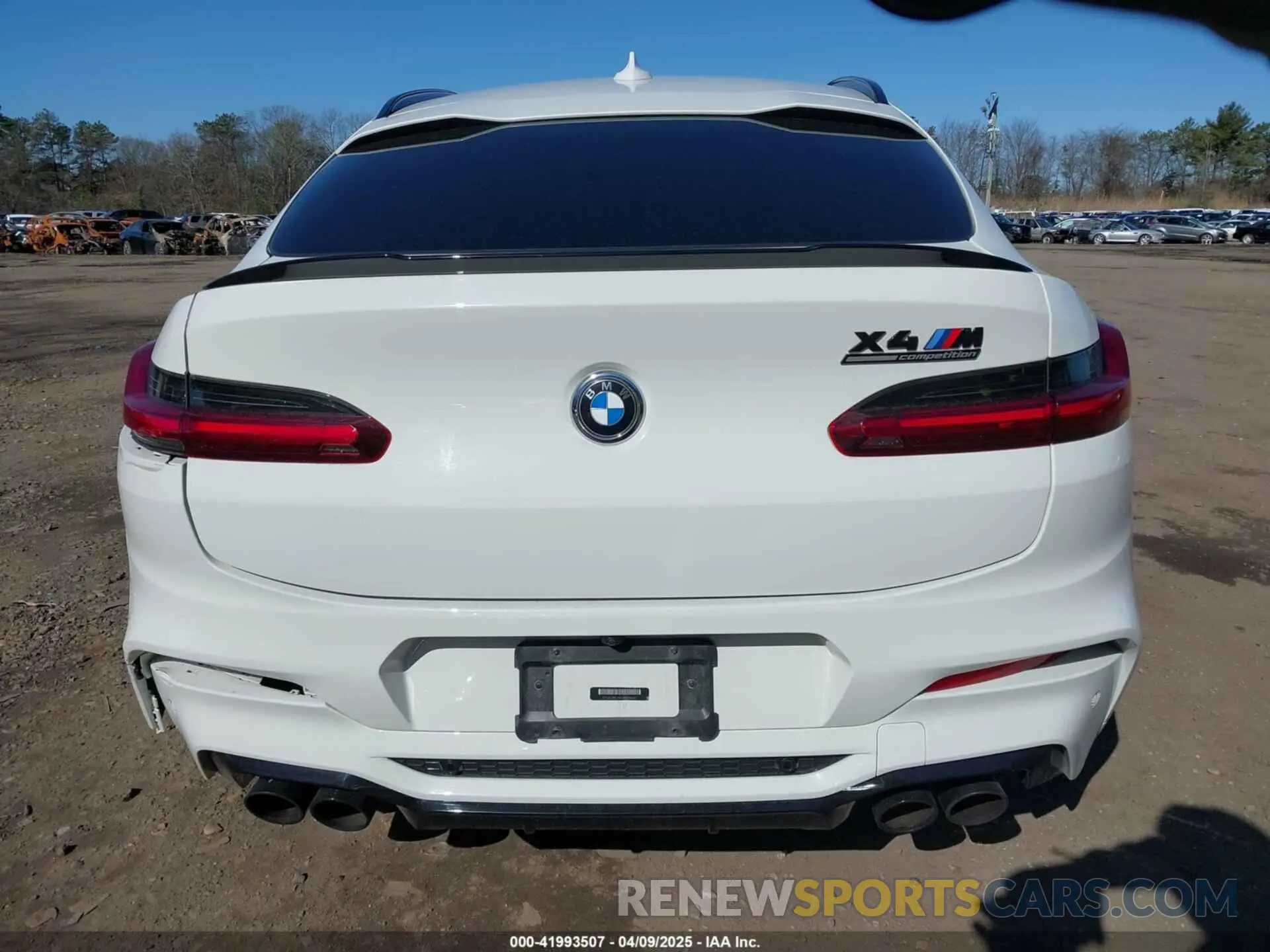 16 fotografías del automóvil dañado 5YMUJ0C03M9G98657 BMW X4 M 2021