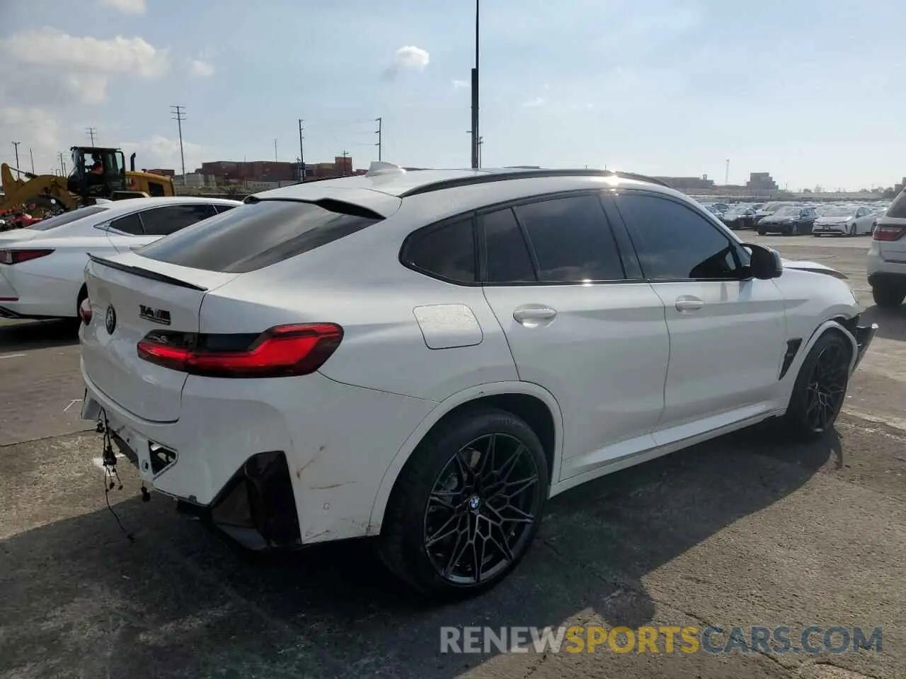 3 fotografías del automóvil dañado 5YM23EC01N9J82231 BMW X4 M 2022