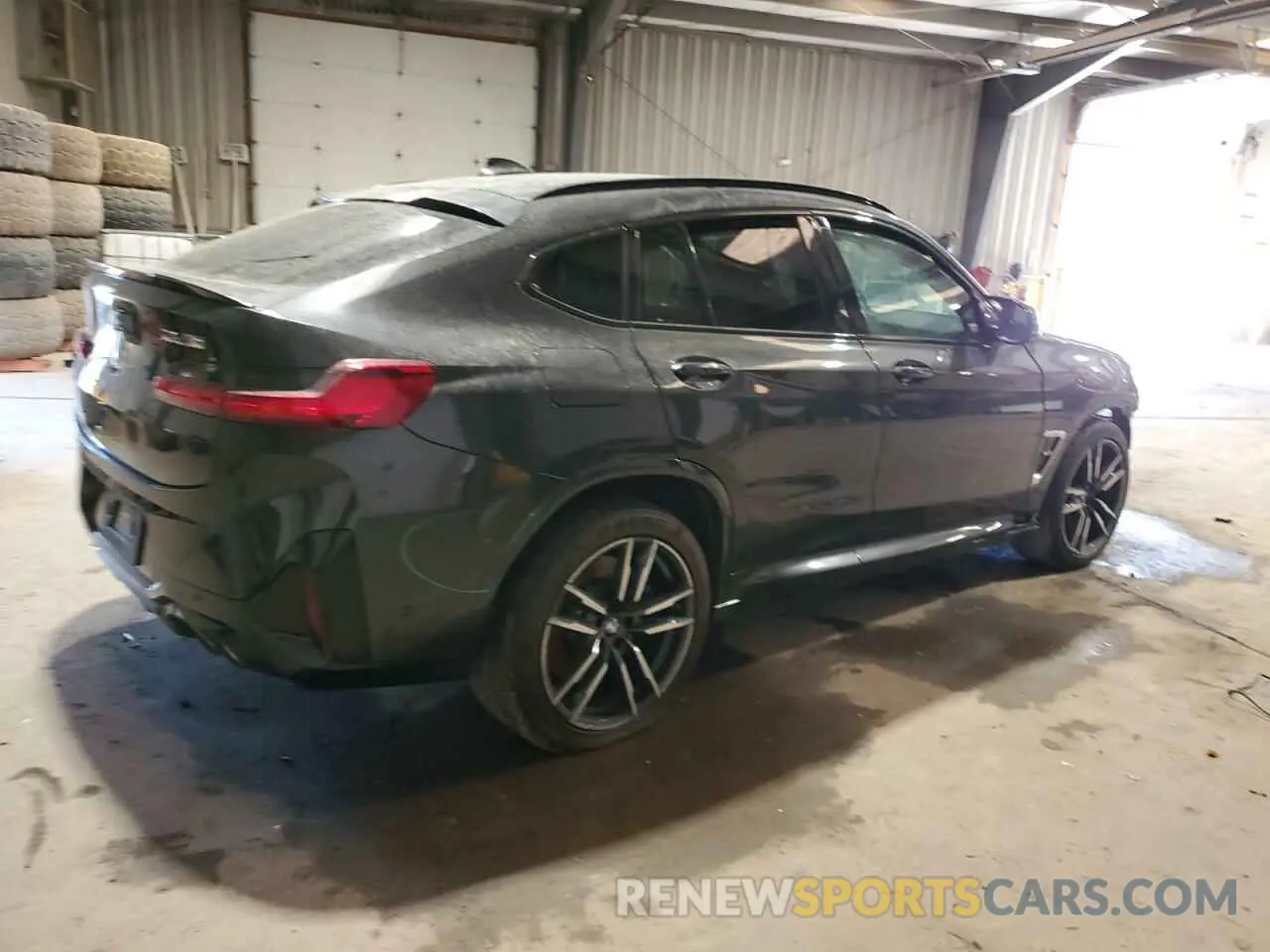 3 fotografías del automóvil dañado 5YM23EC05N9J23246 BMW X4 M 2022