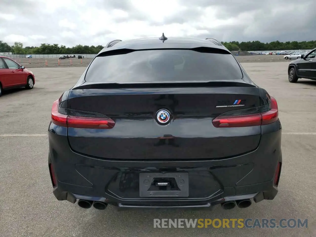 6 fotografías del automóvil dañado 5YM23EC08N9M55780 BMW X4 M 2022