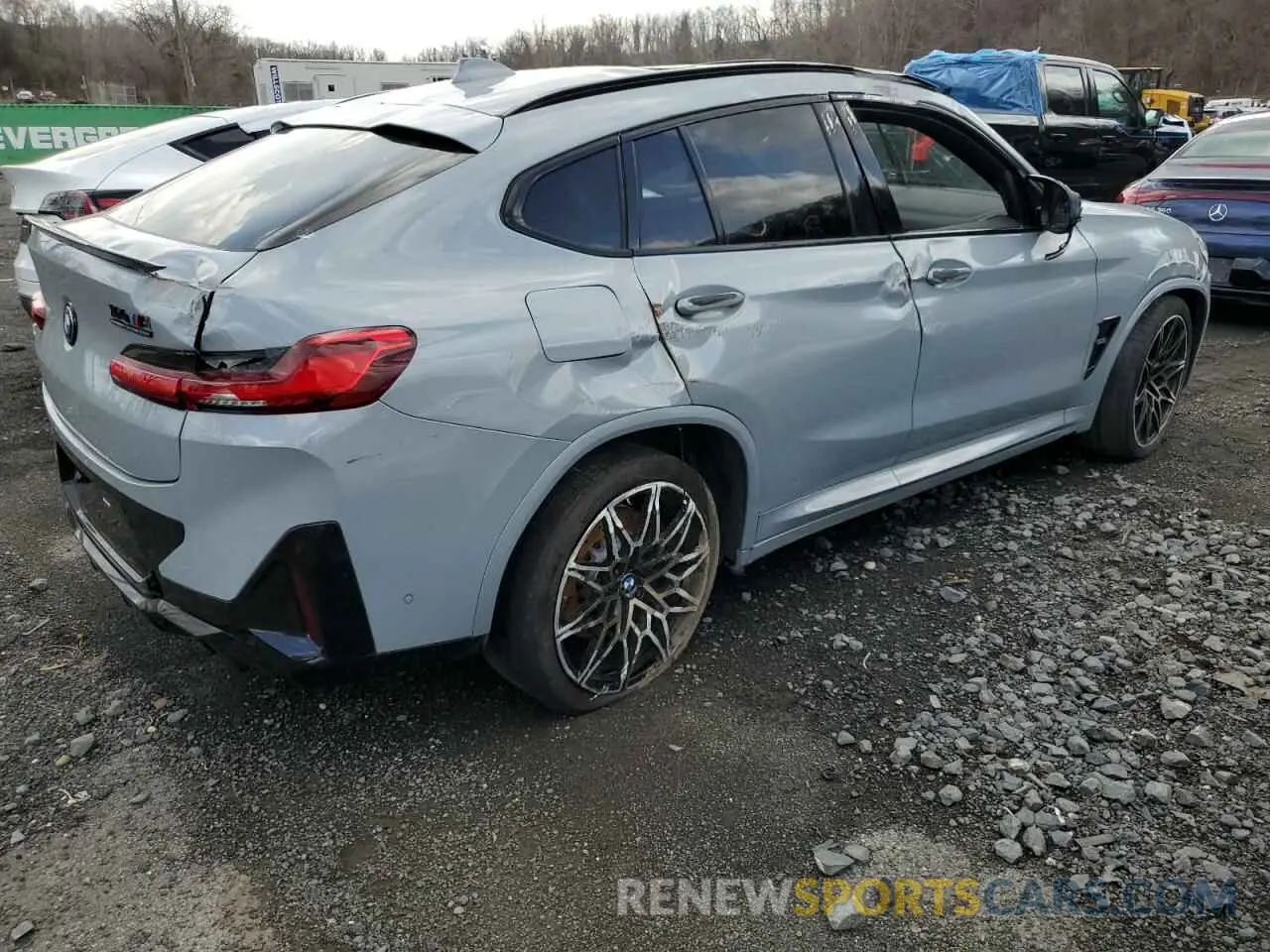 3 fotografías del automóvil dañado 5YM23EC00P9S11365 BMW X4 M 2023