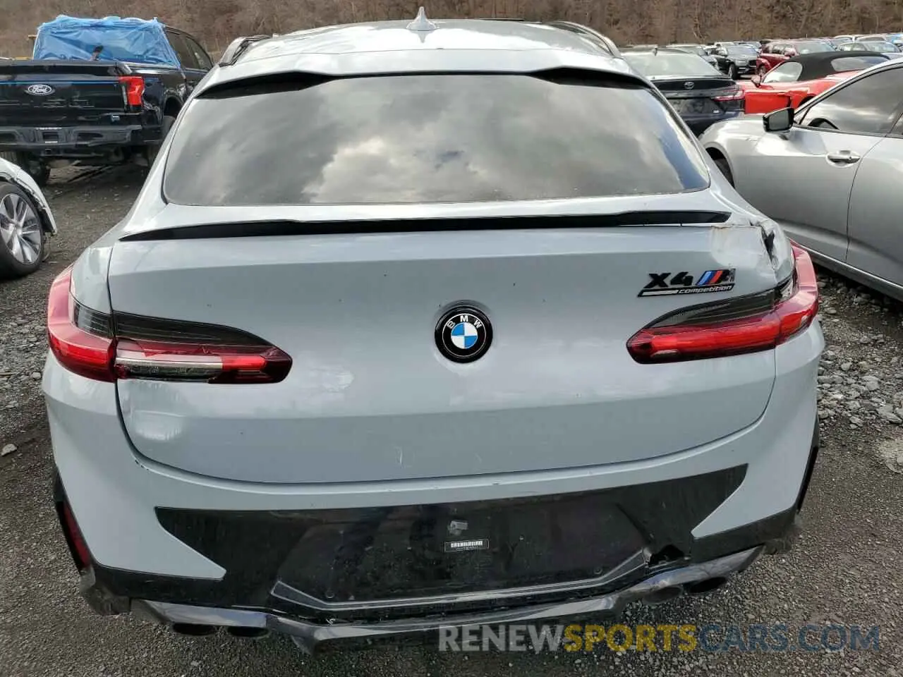 6 fotografías del automóvil dañado 5YM23EC00P9S11365 BMW X4 M 2023