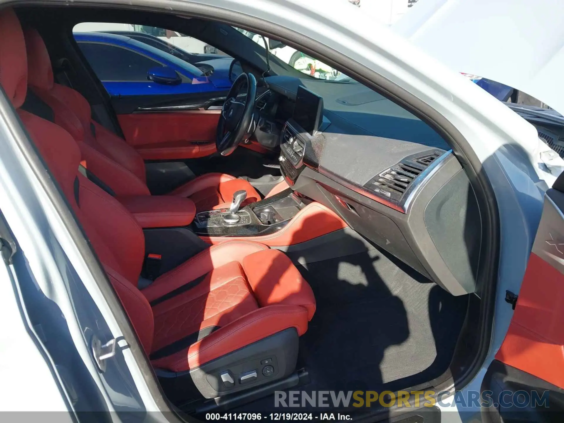 5 fotografías del automóvil dañado 5YM23EC0XP9P23425 BMW X4 M 2023