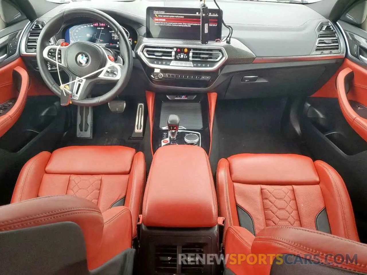 8 fotografías del automóvil dañado 5YM23EC04R9X37341 BMW X4 M 2024