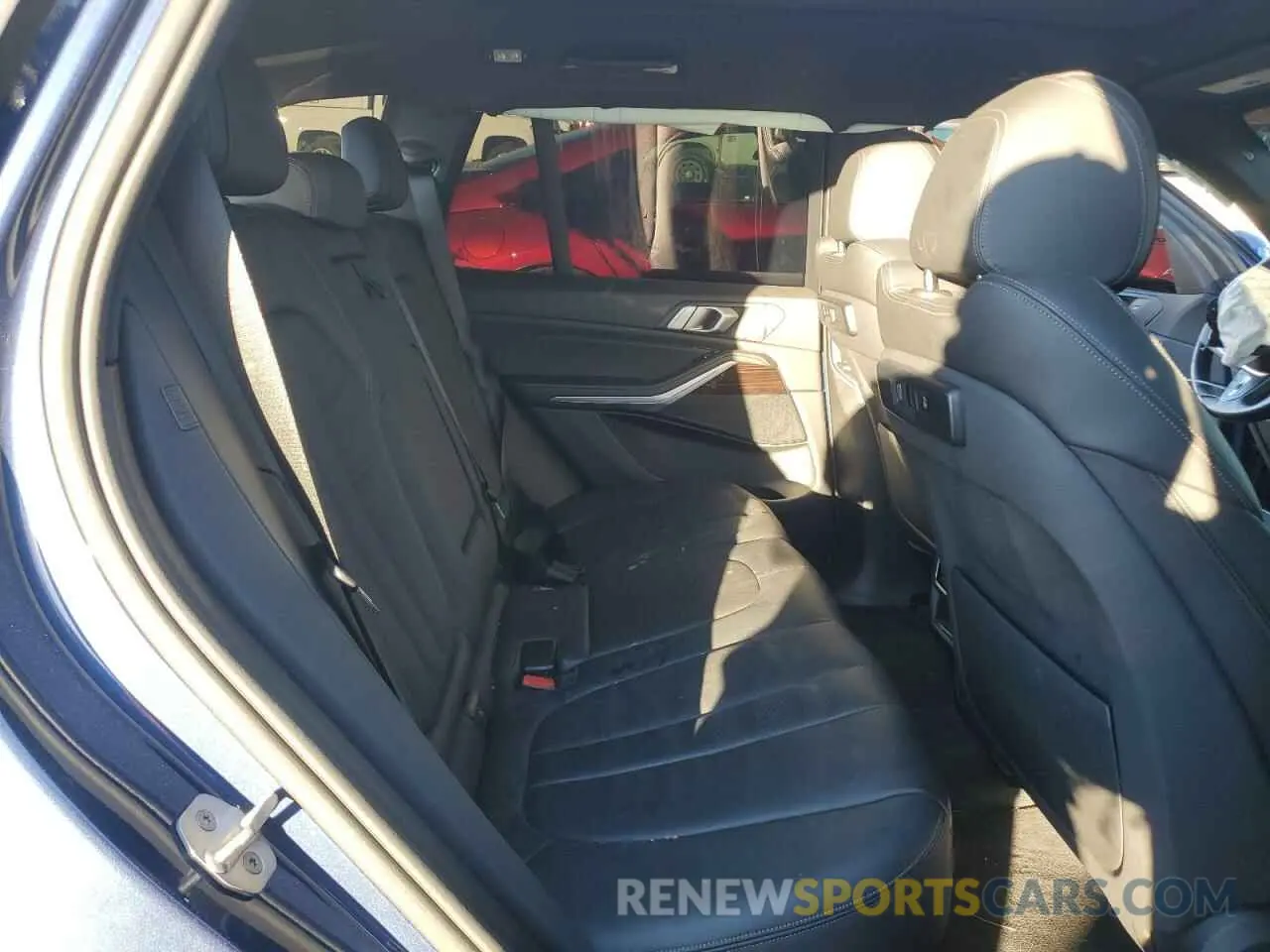11 fotografías del automóvil dañado 5UXCR6C50KLK88924 BMW X5 2019