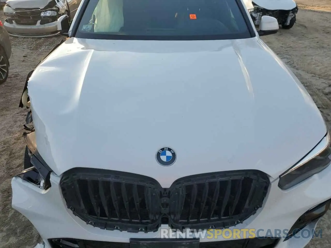 12 fotografías del automóvil dañado 5UXCR6C50KLL38348 BMW X5 2019