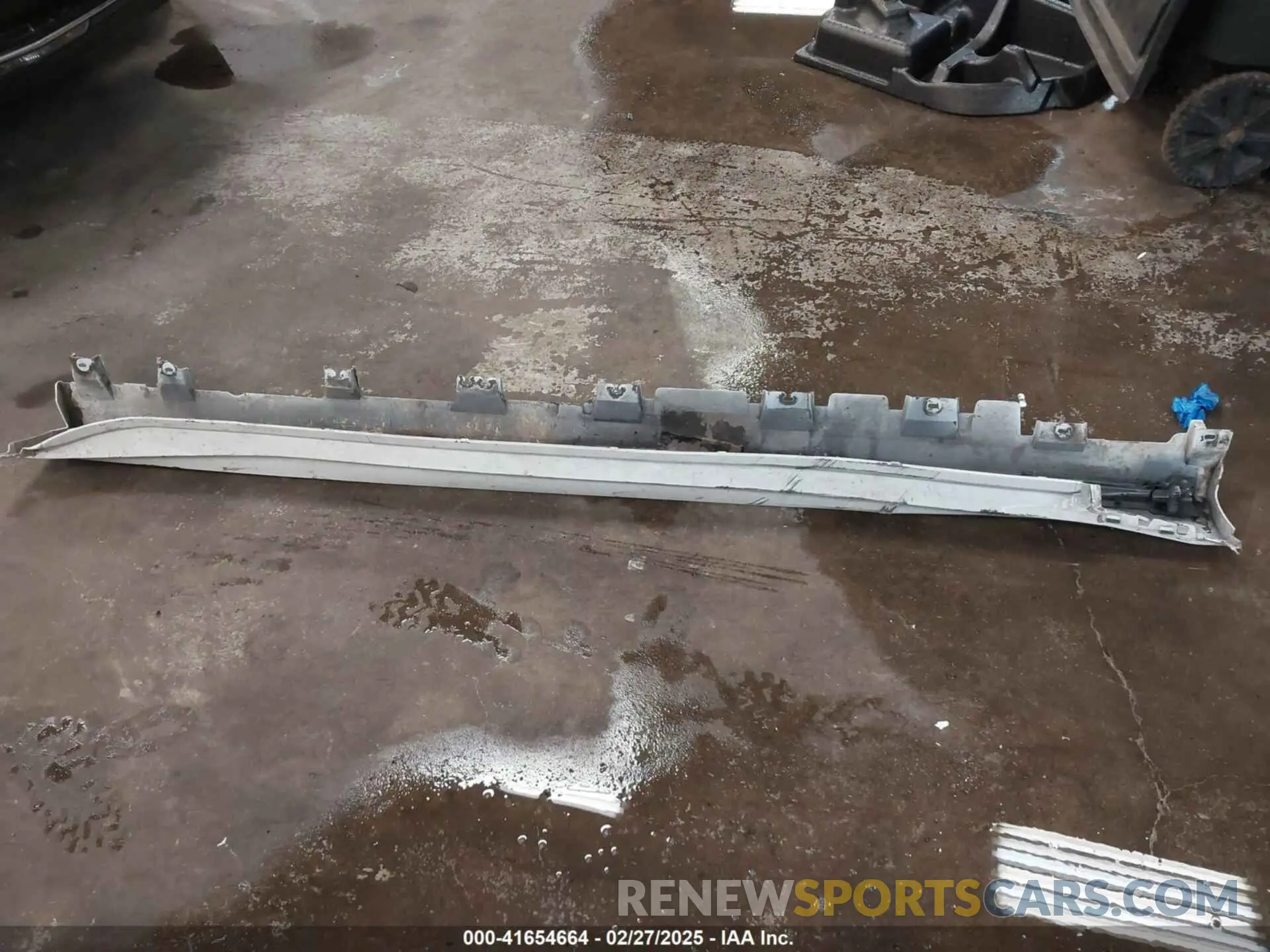 18 fotografías del automóvil dañado 5UXCR6C50KLL62746 BMW X5 2019